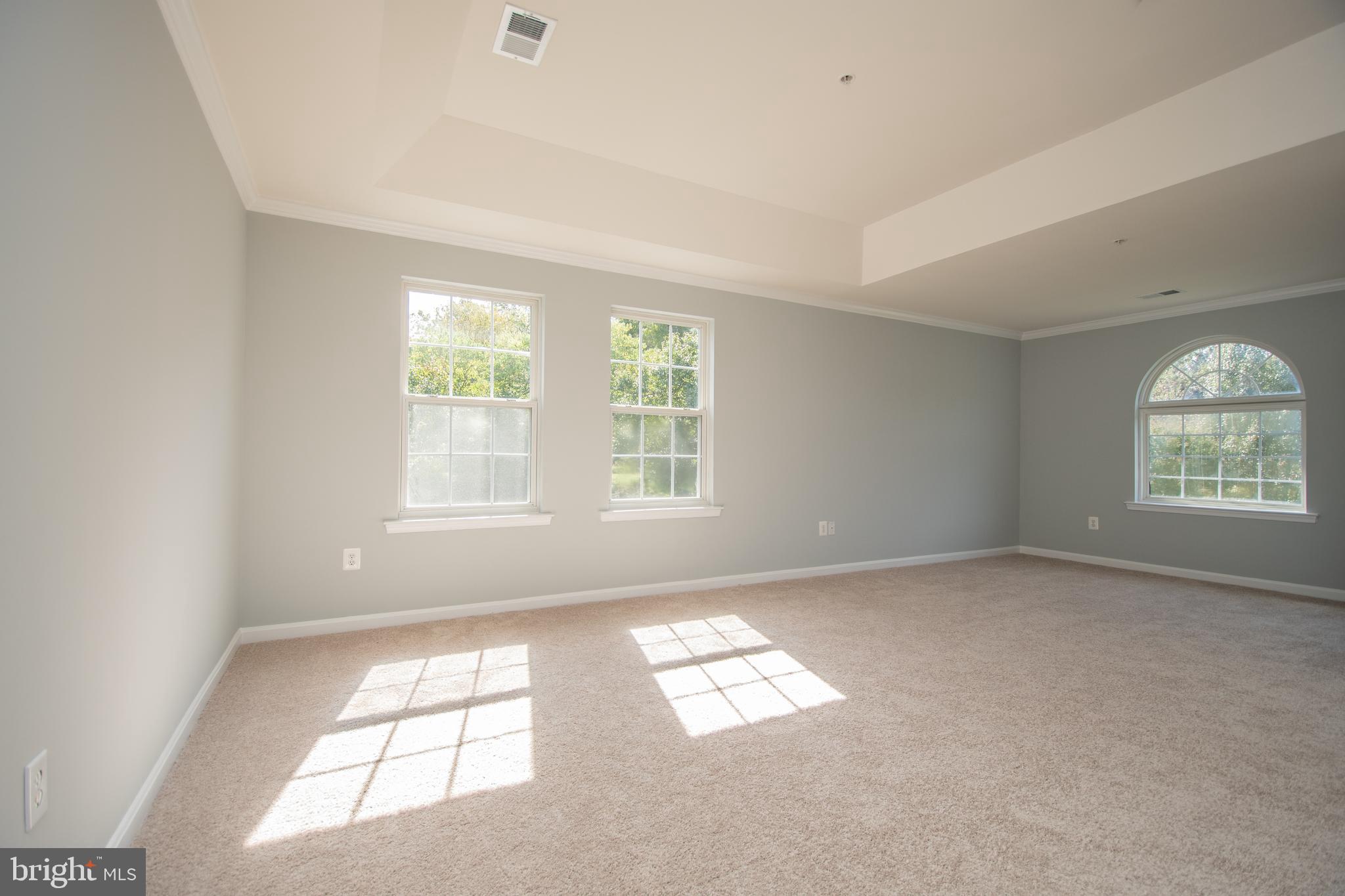 CROOM STATION - Residential