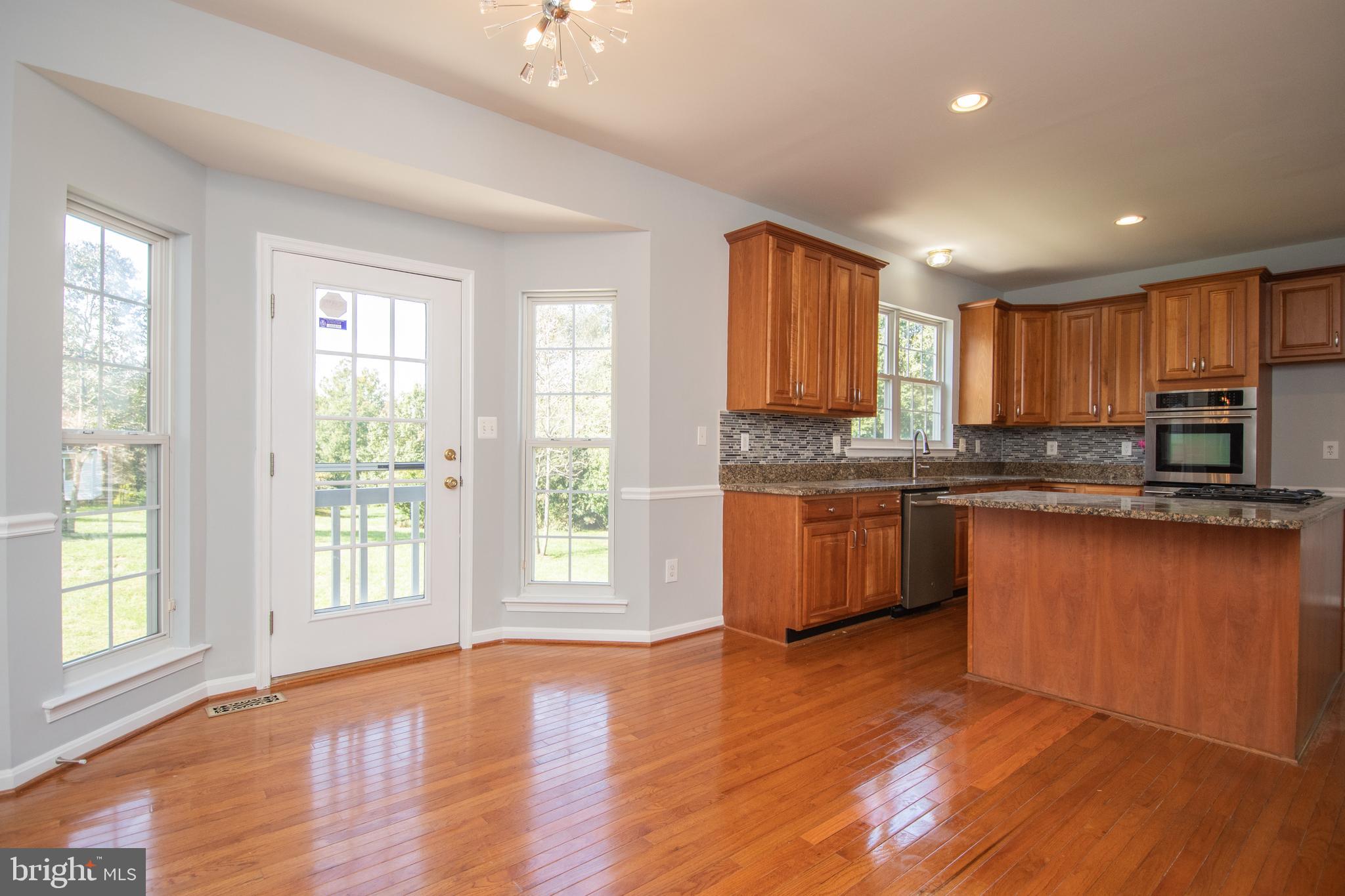 CROOM STATION - Residential