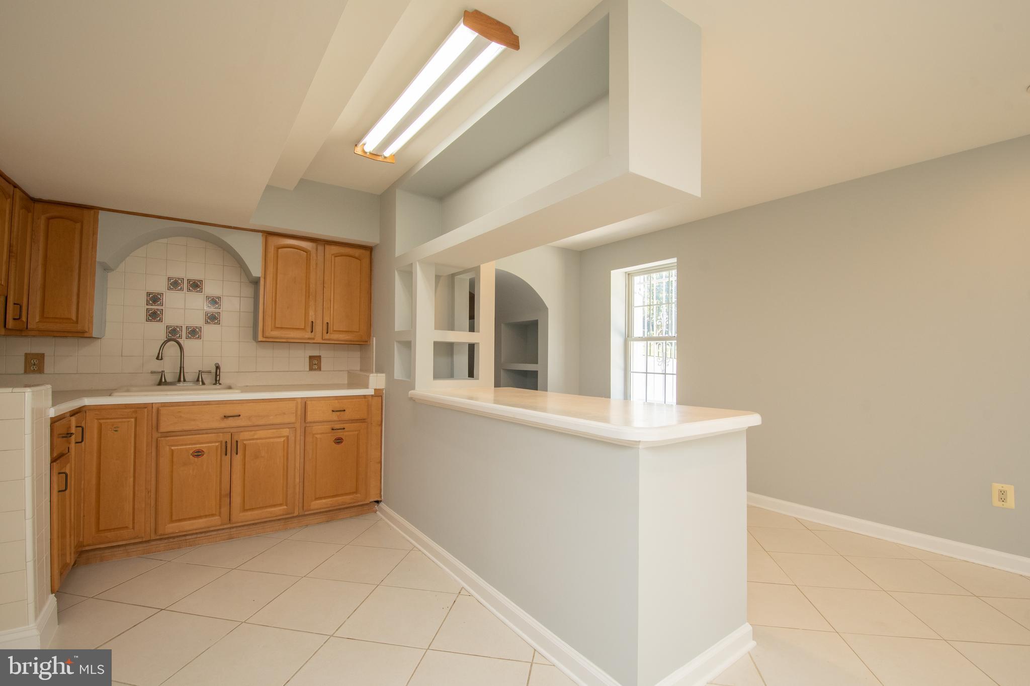 CROOM STATION - Residential