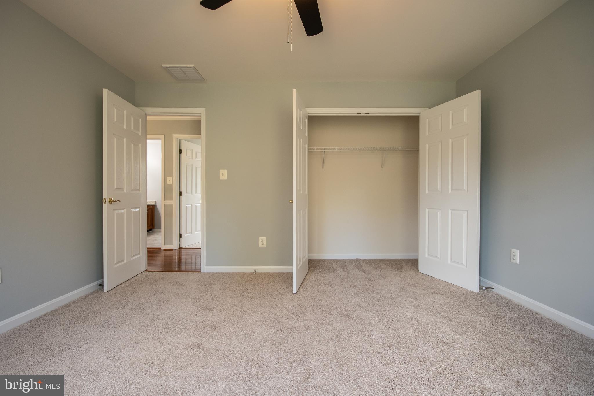 CROOM STATION - Residential