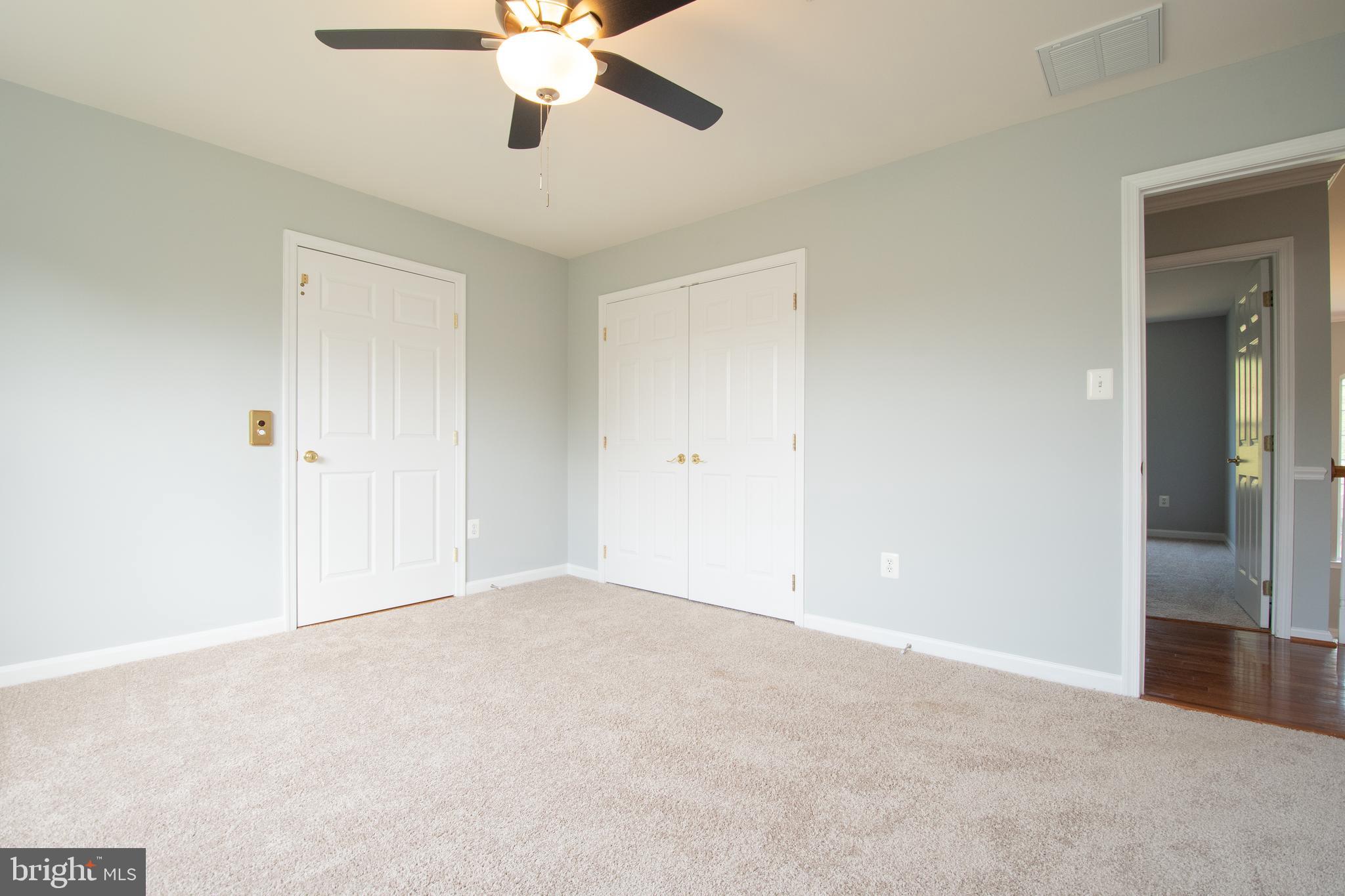 CROOM STATION - Residential