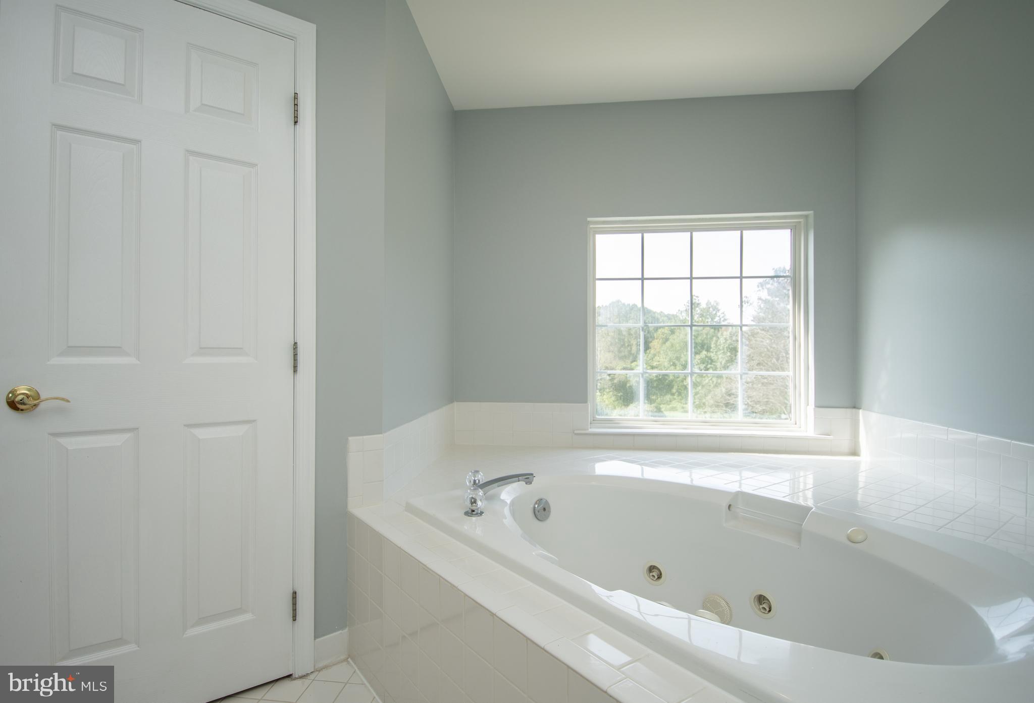 CROOM STATION - Residential