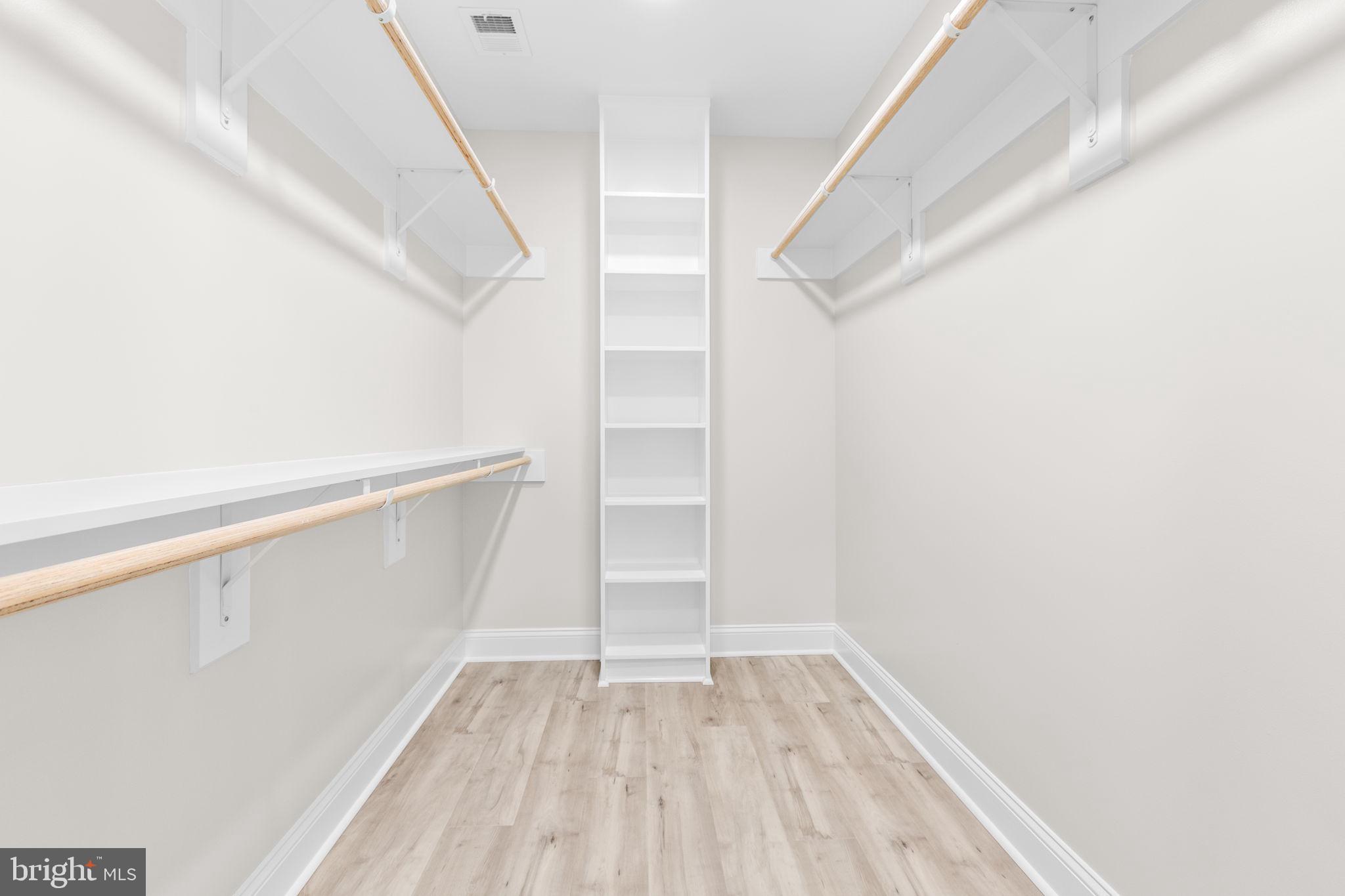 FREDERICKSBURG CITY - Residential