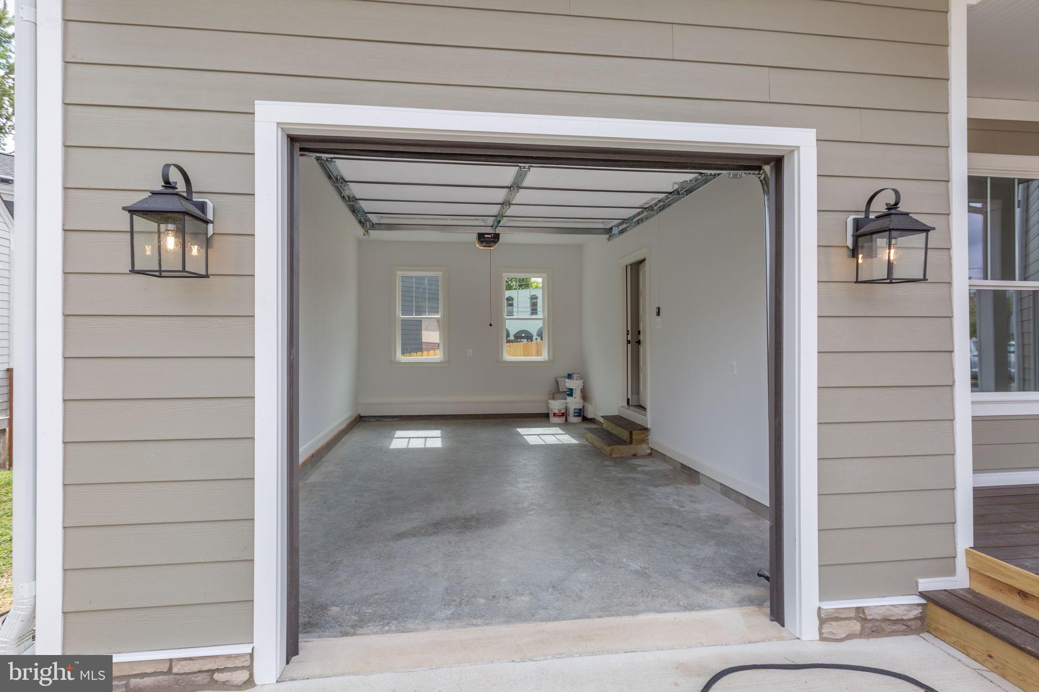 FREDERICKSBURG CITY - Residential