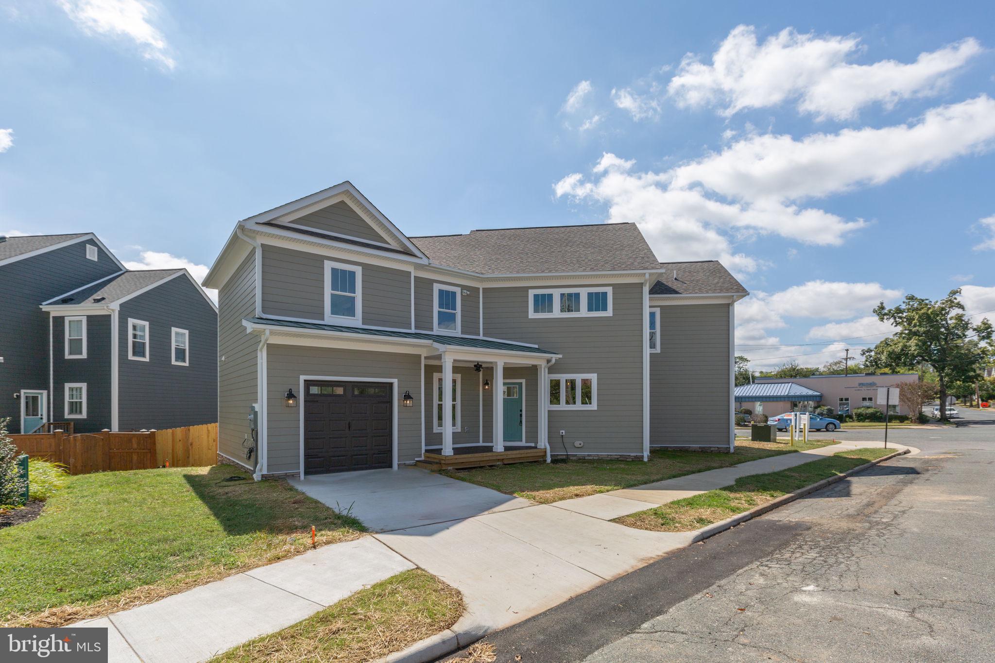 FREDERICKSBURG CITY - Residential