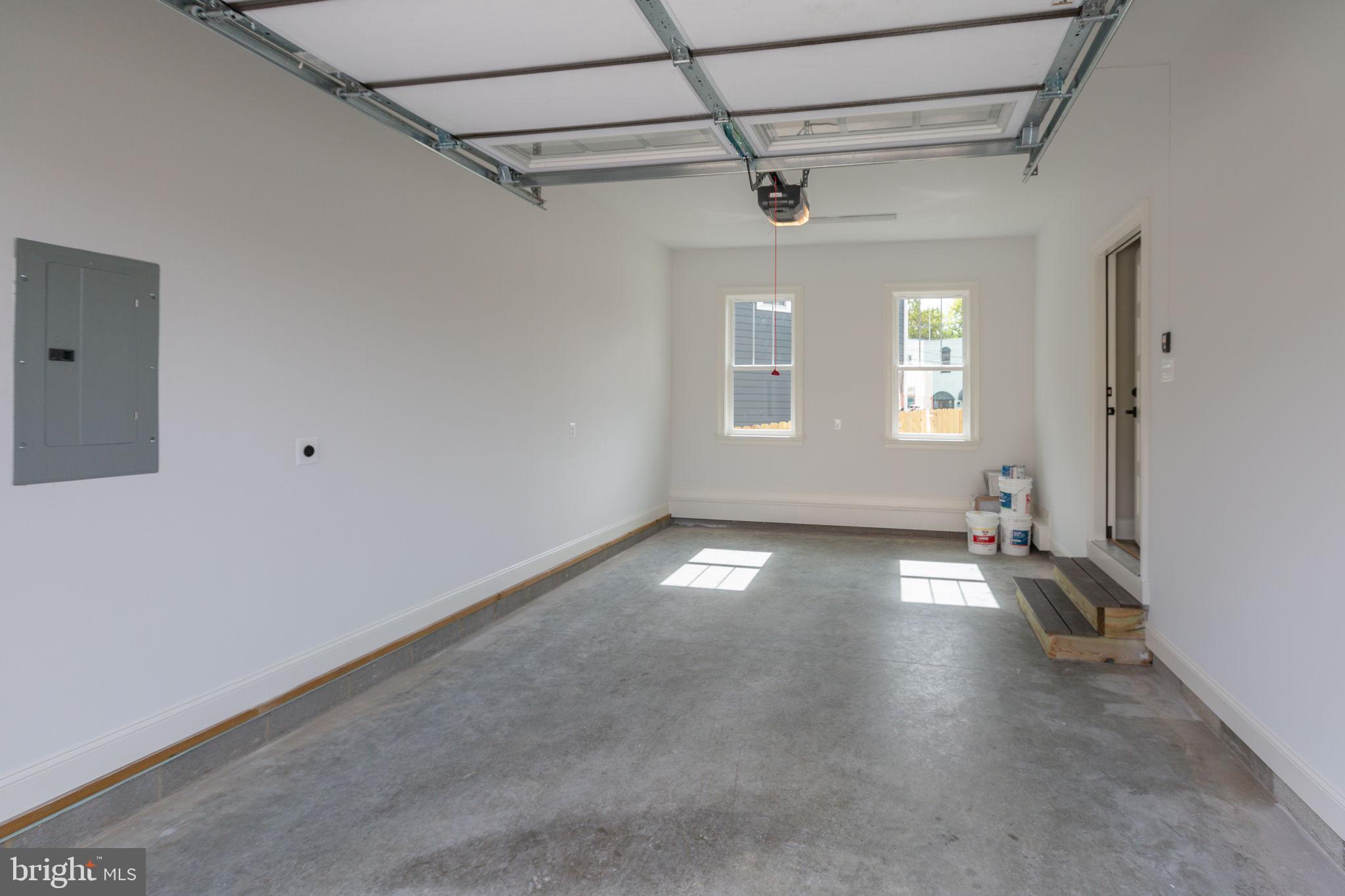 FREDERICKSBURG CITY - Residential