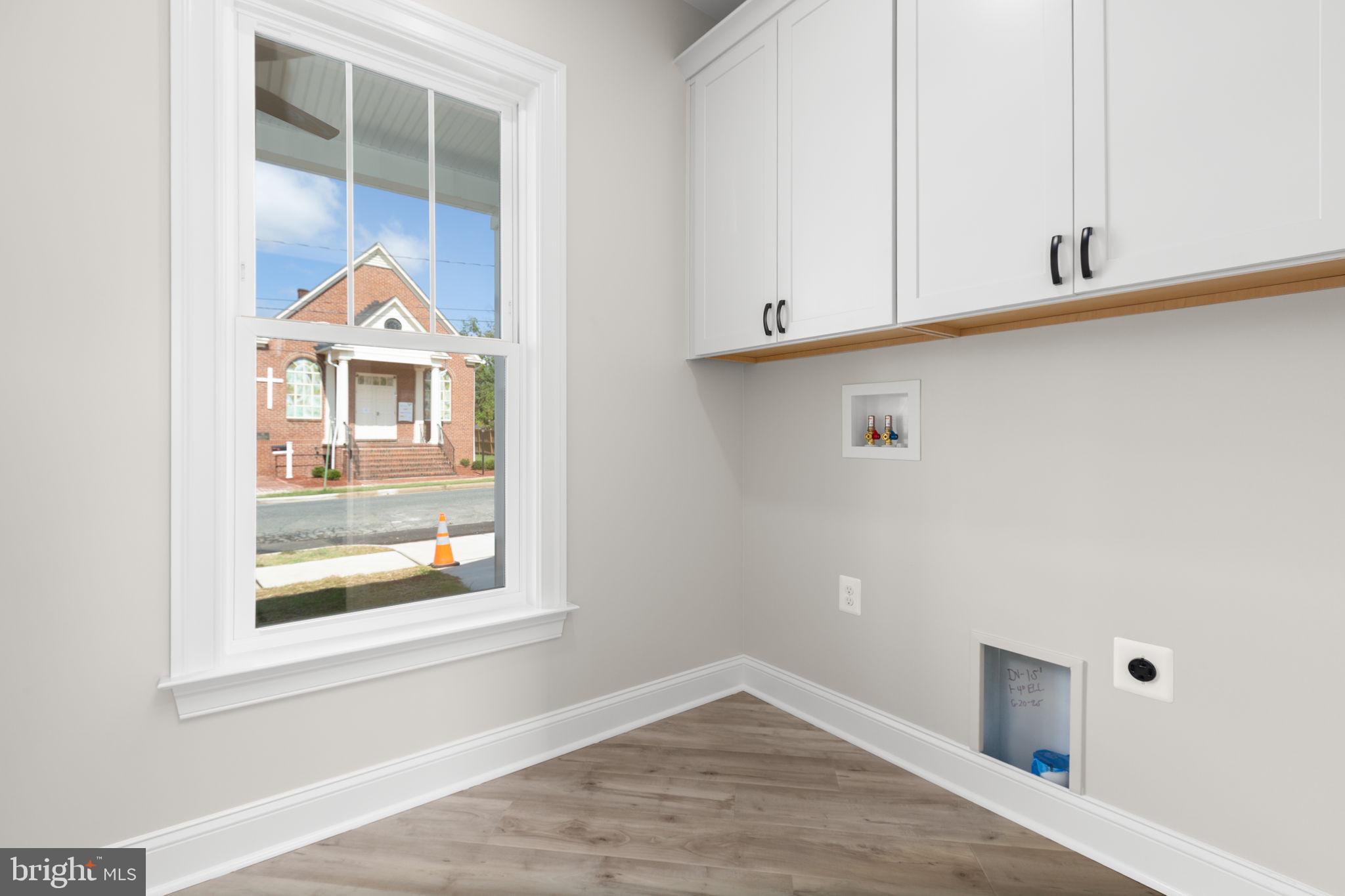 FREDERICKSBURG CITY - Residential