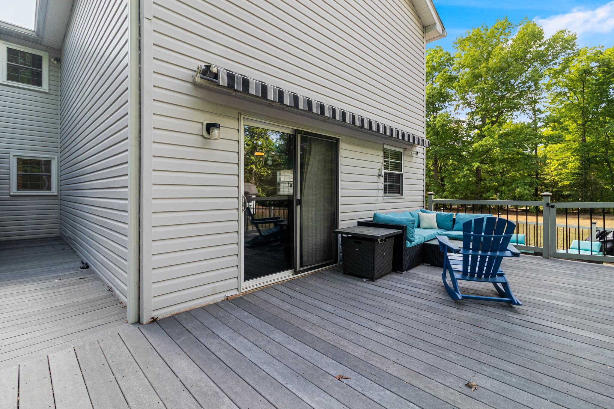 CHAPEL POINT WOODS - Residential