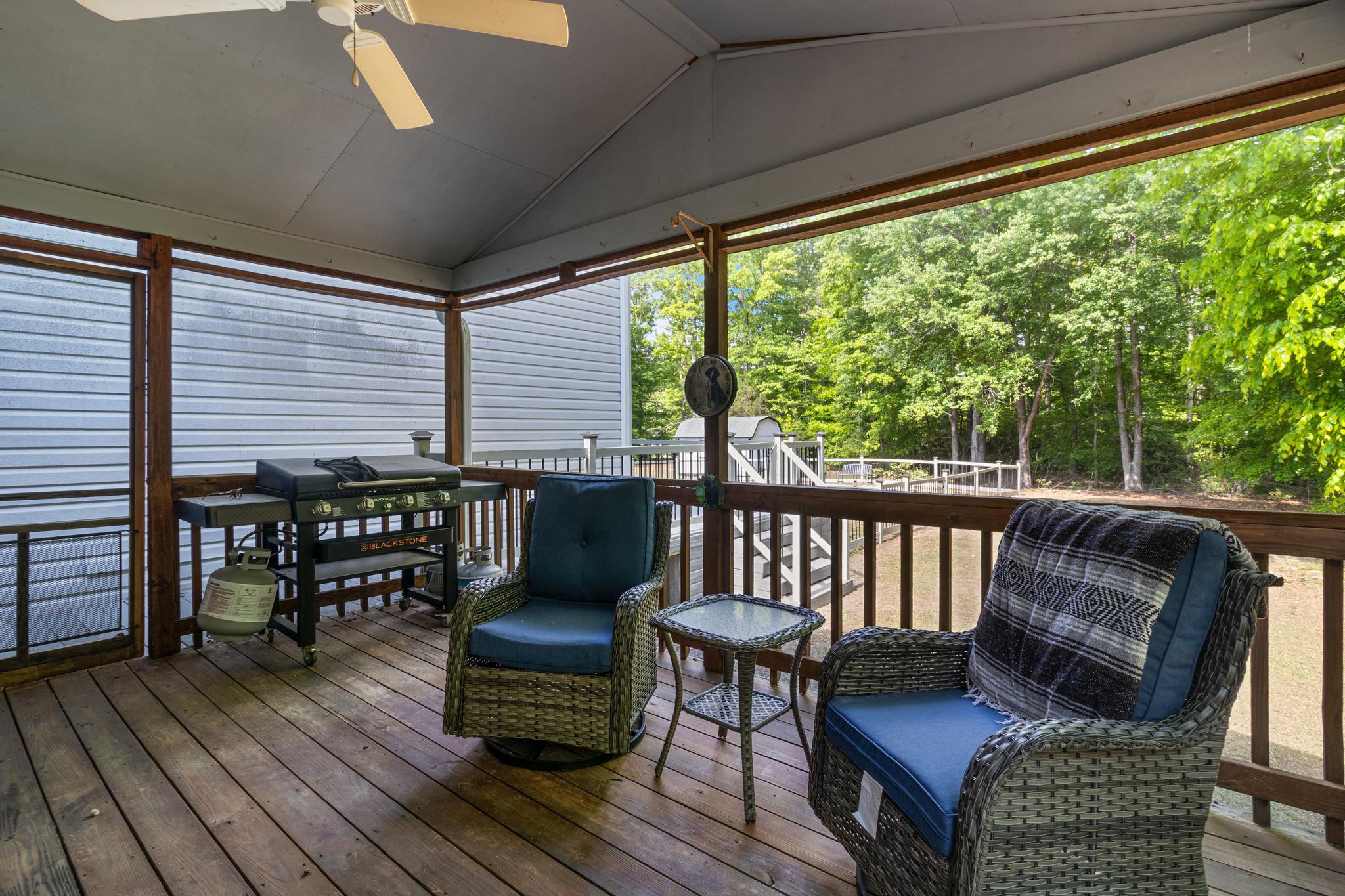CHAPEL POINT WOODS - Residential