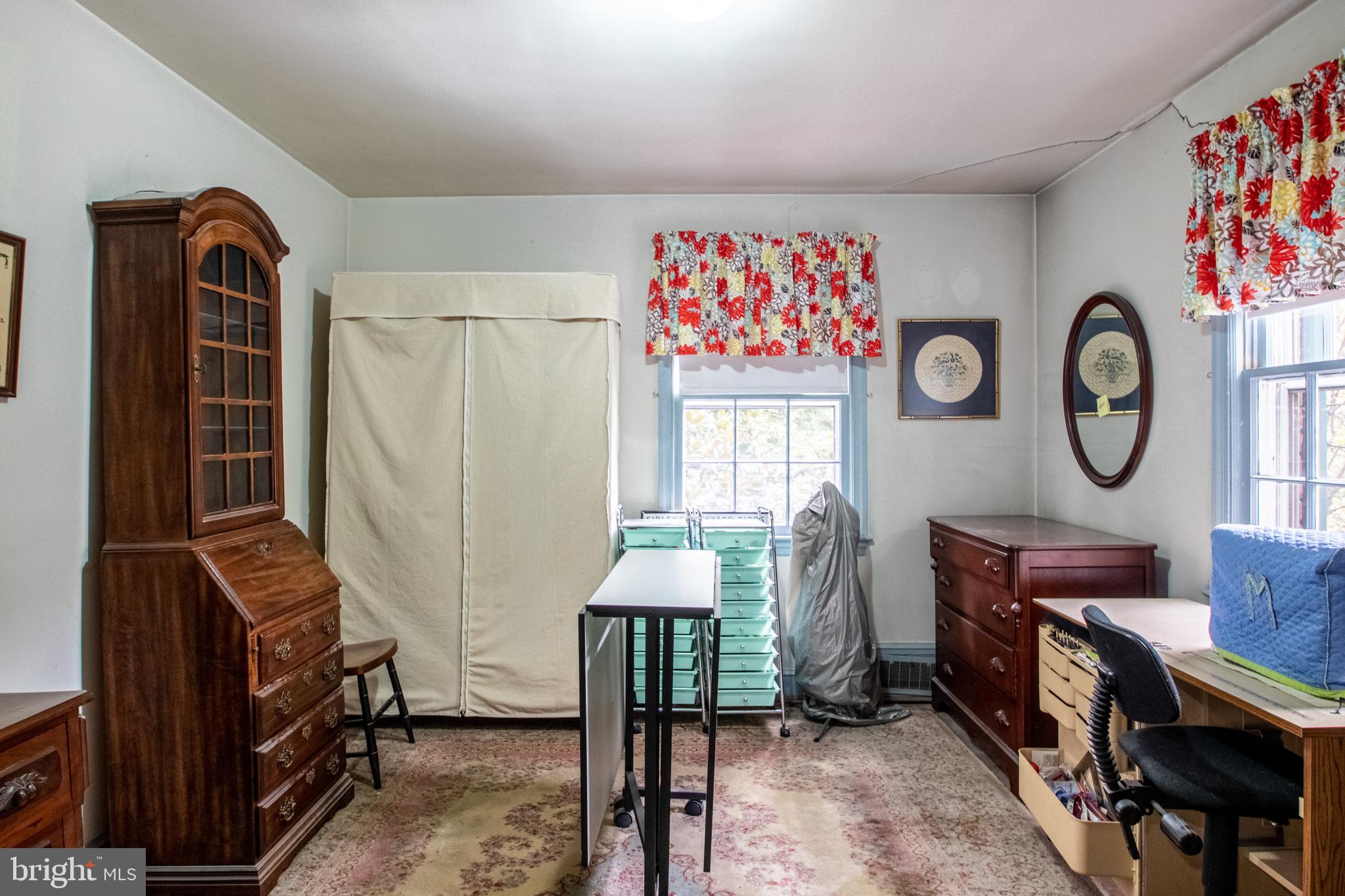 COLONIAL PARK - Residential