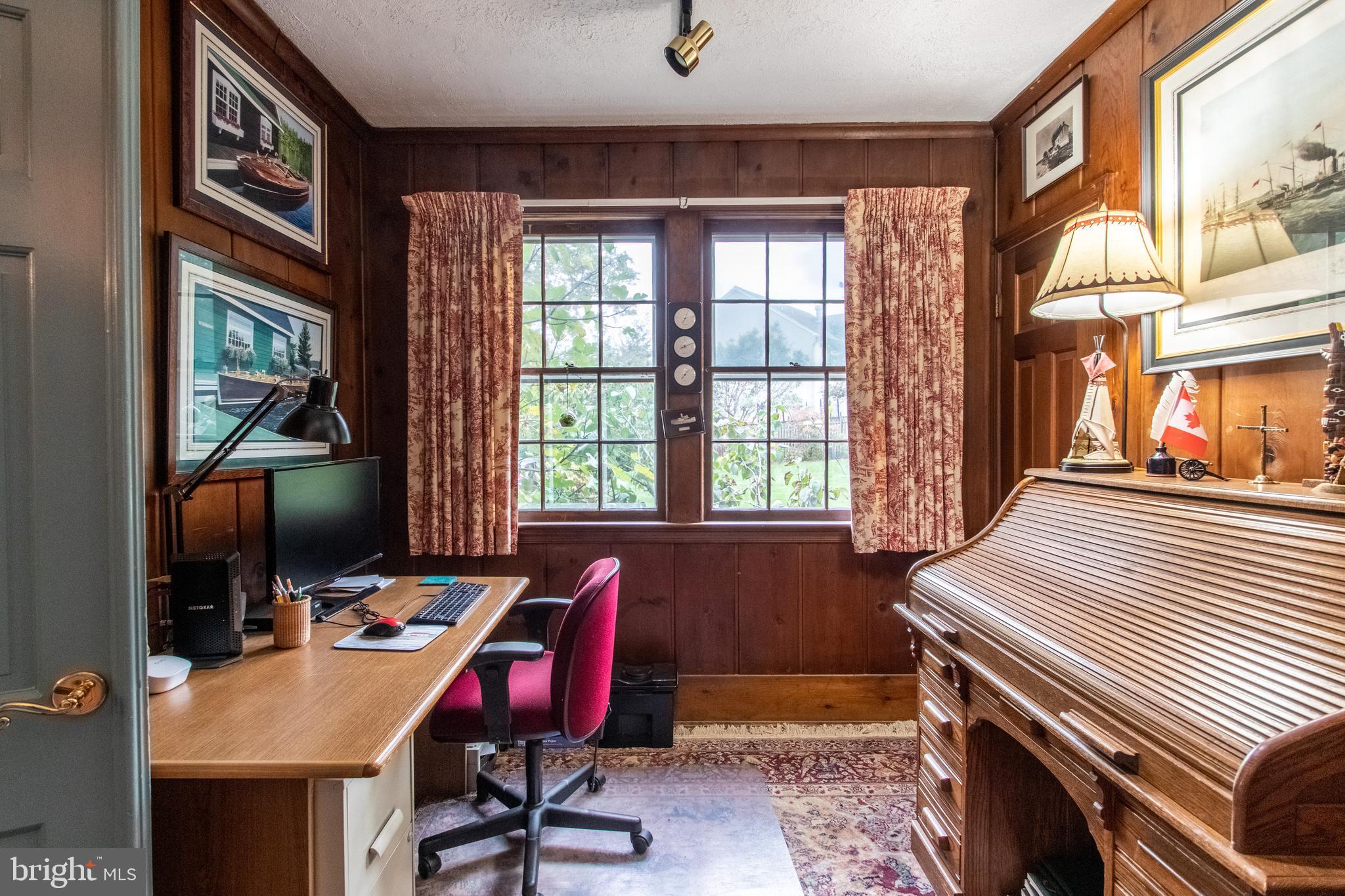 COLONIAL PARK - Residential