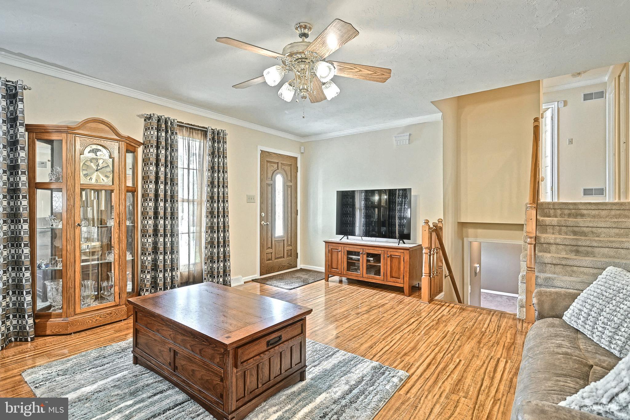 STEWARTSTOWN STATION - Residential