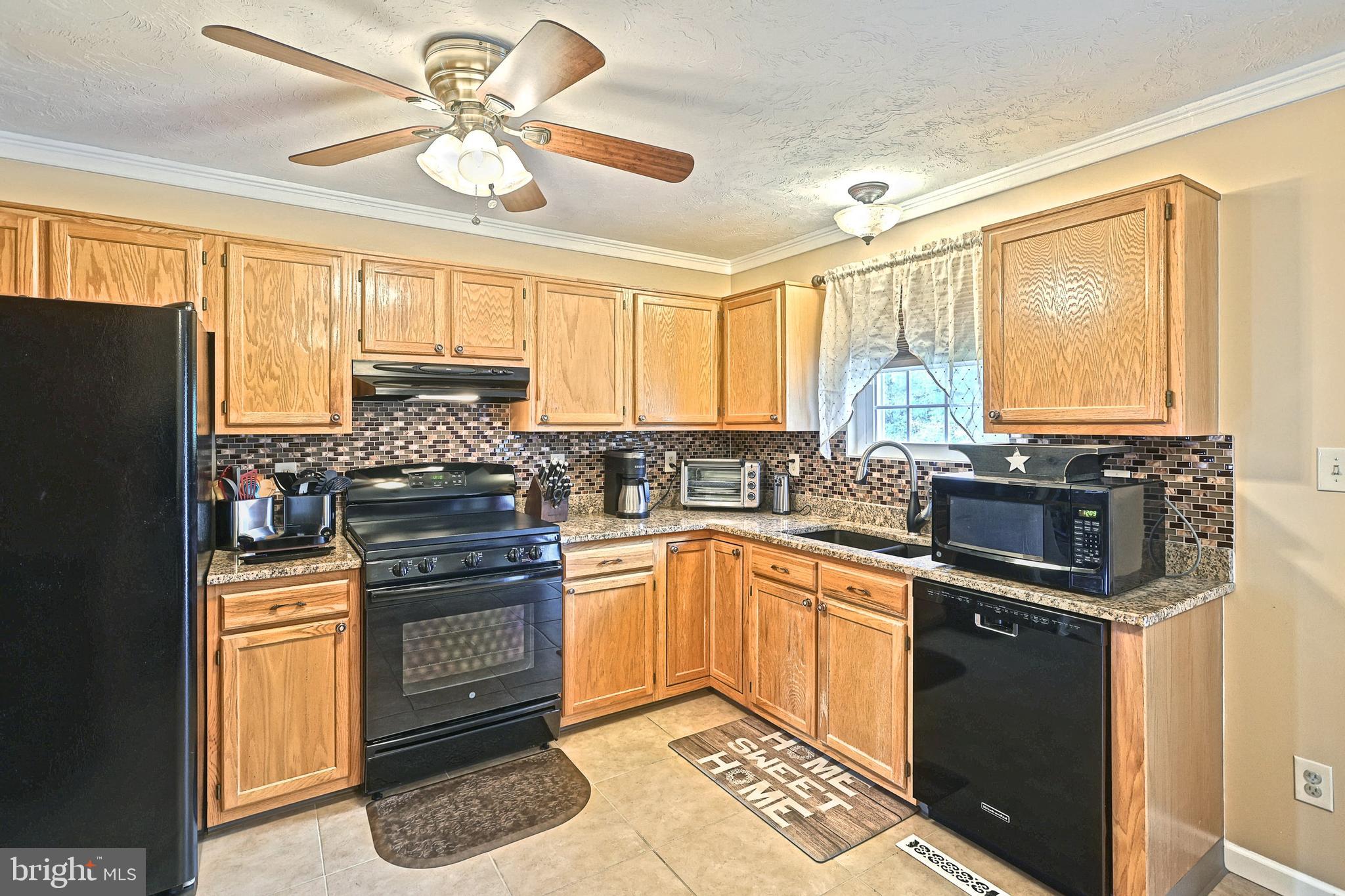 STEWARTSTOWN STATION - Residential