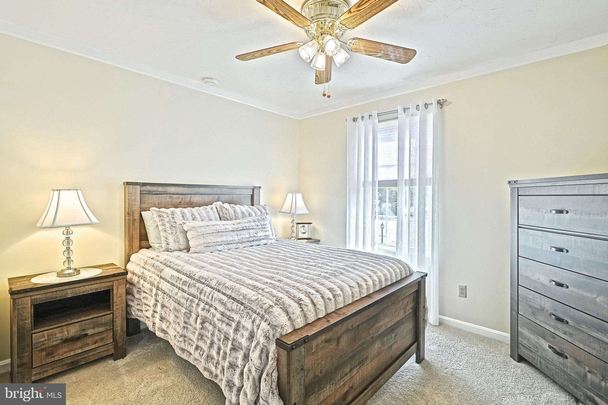 STEWARTSTOWN STATION - Residential