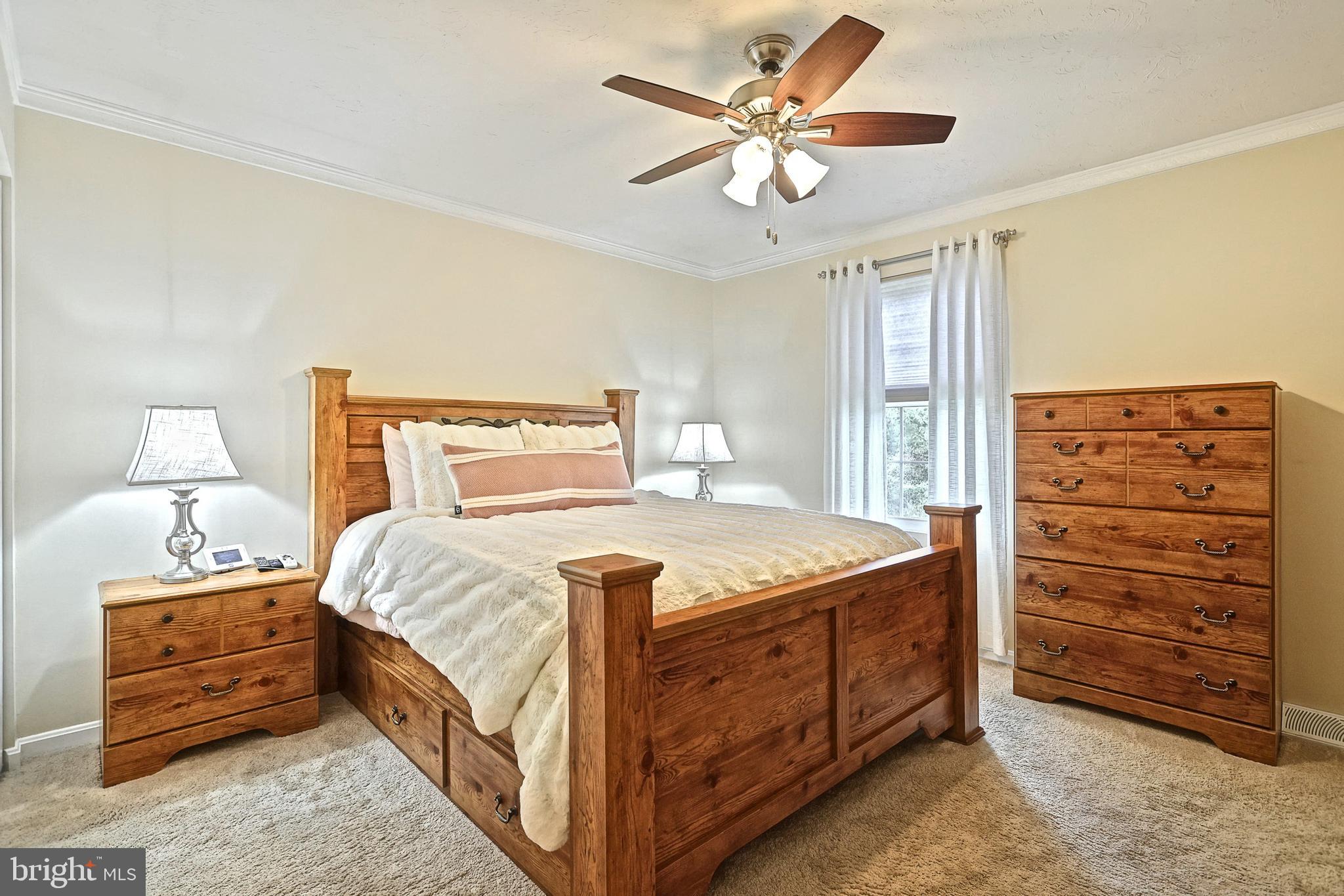 STEWARTSTOWN STATION - Residential