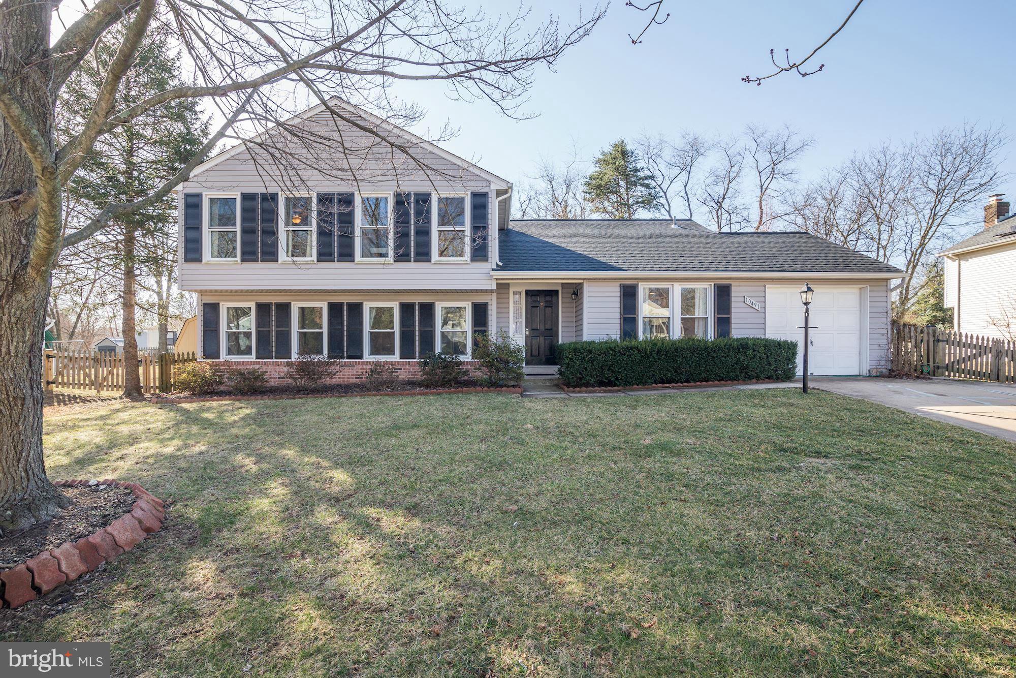 CLEMENS CROSSING - Residential