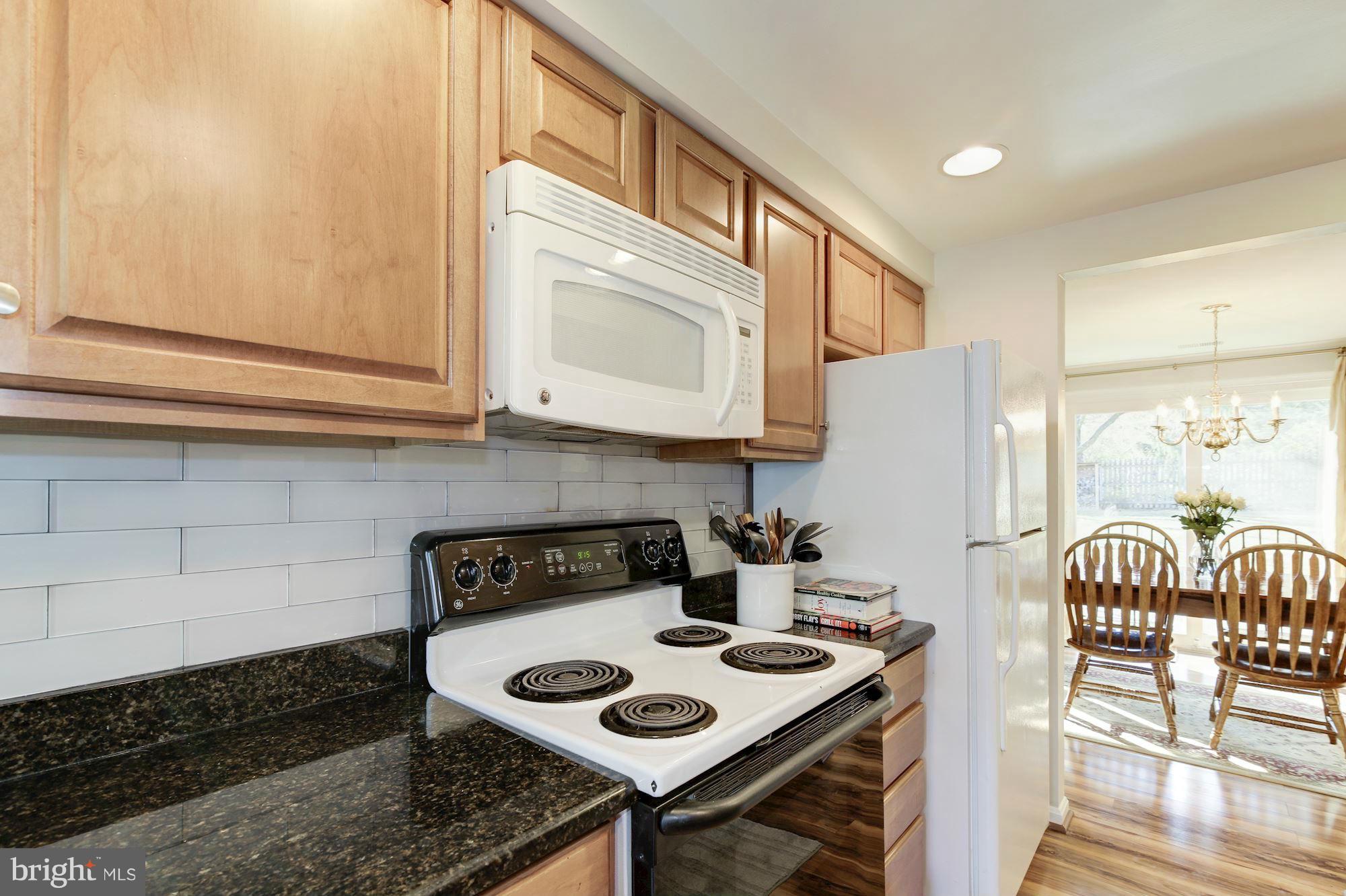 CLEMENS CROSSING - Residential