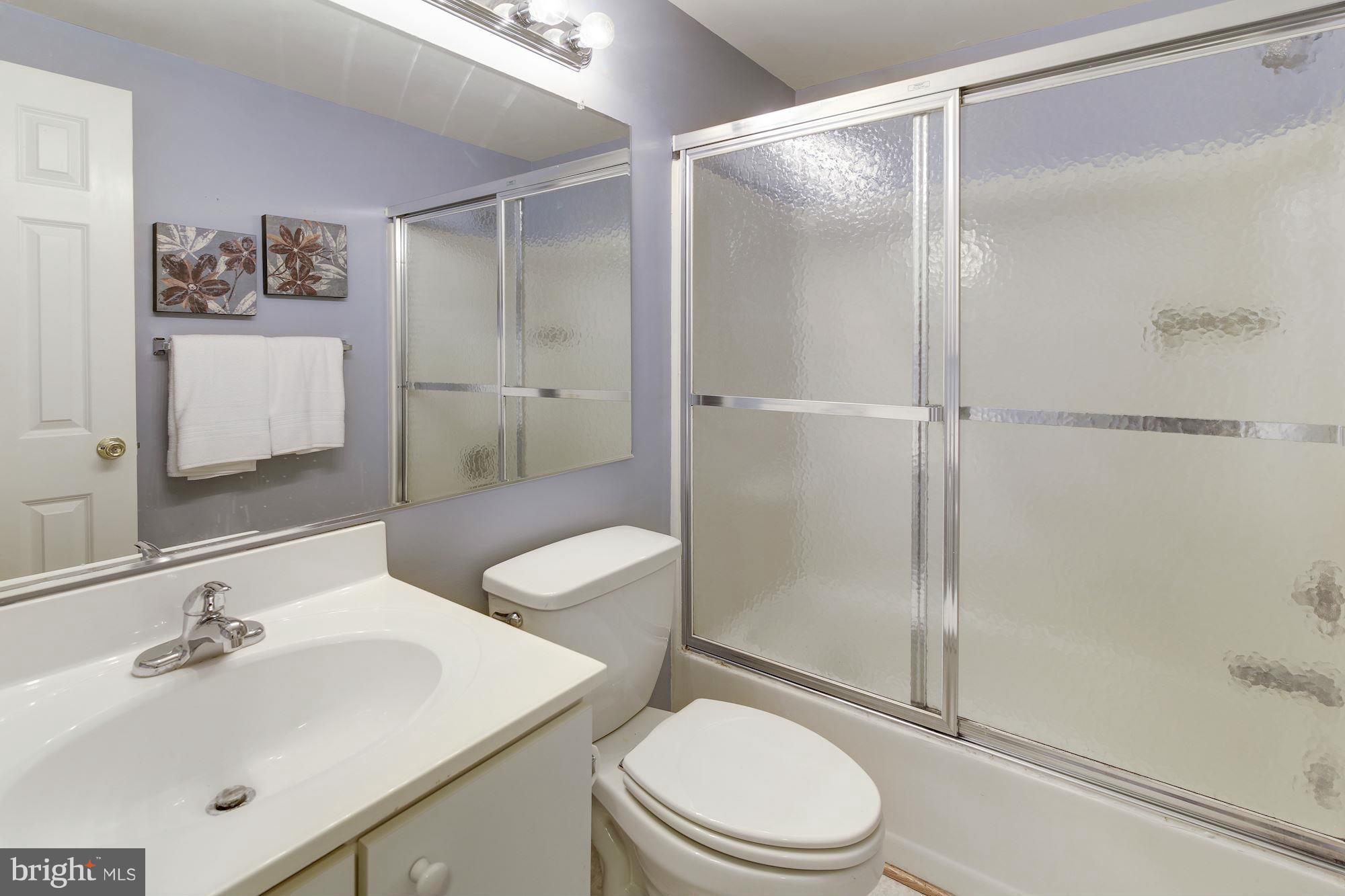 CLEMENS CROSSING - Residential