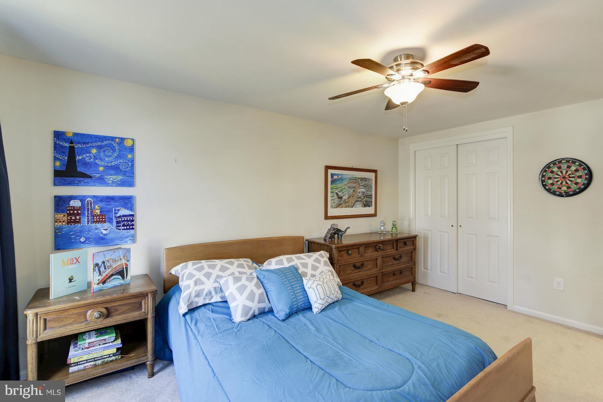 CLEMENS CROSSING - Residential