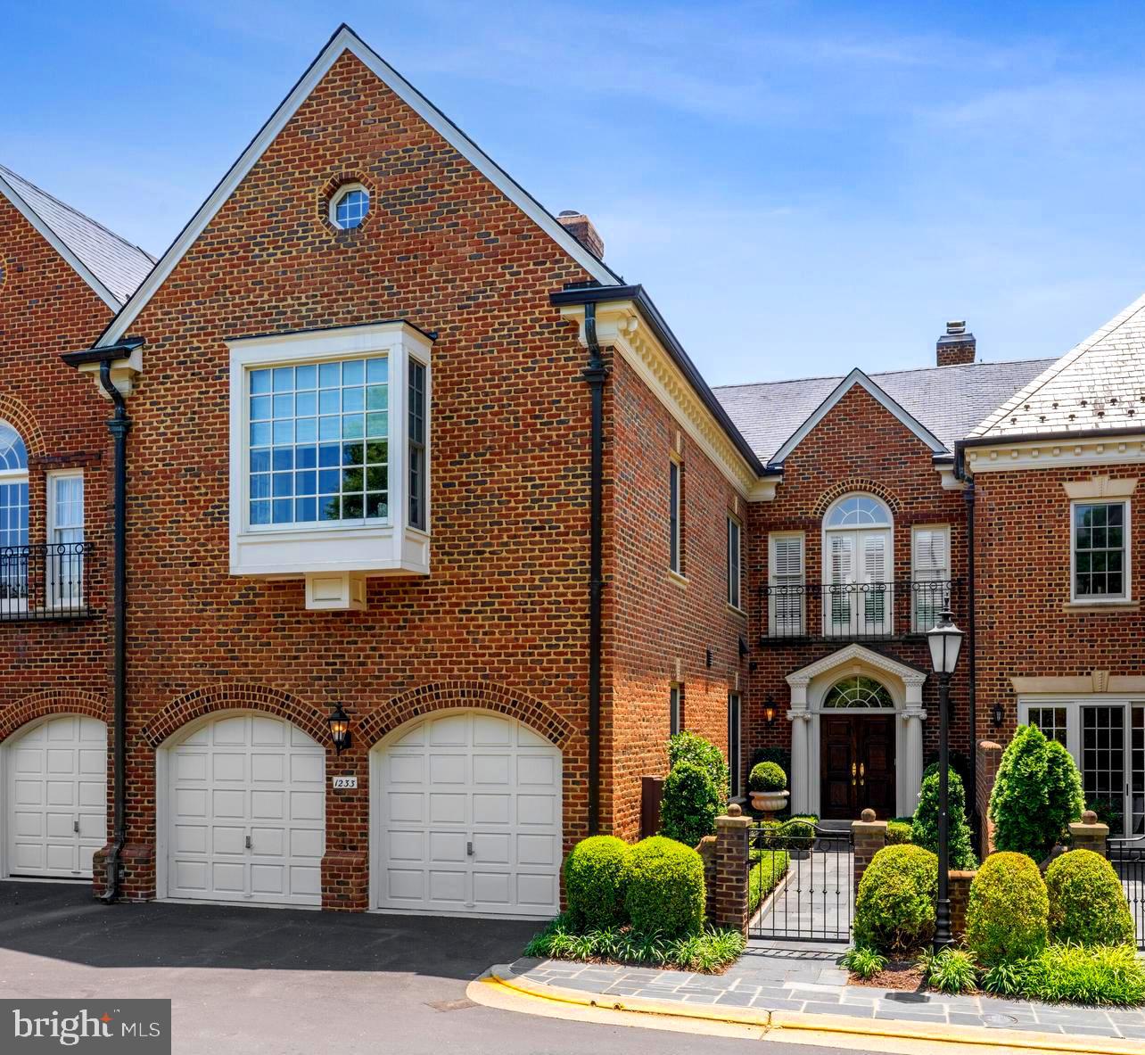 MERRYHILL - Residential