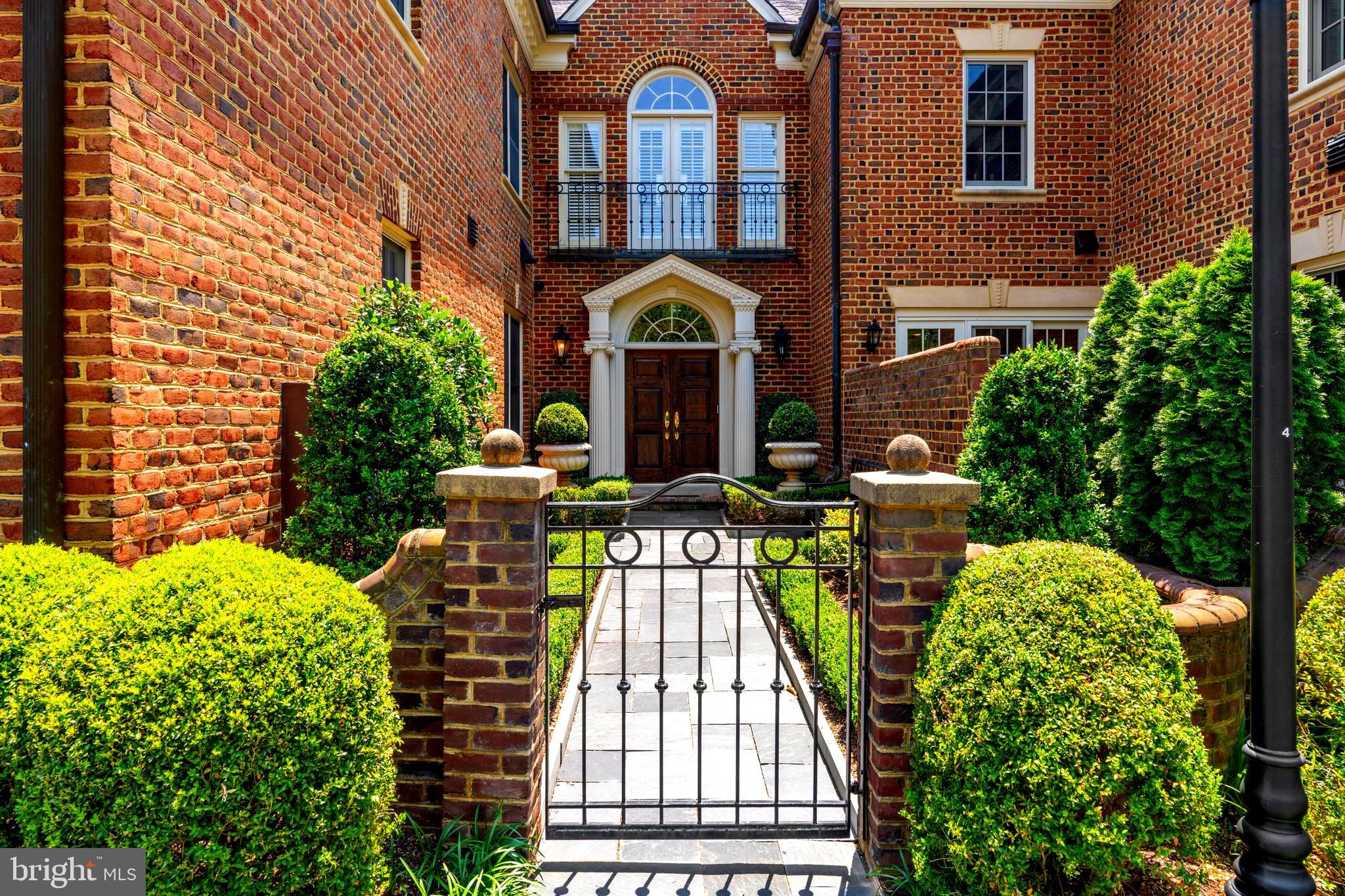 MERRYHILL - Residential