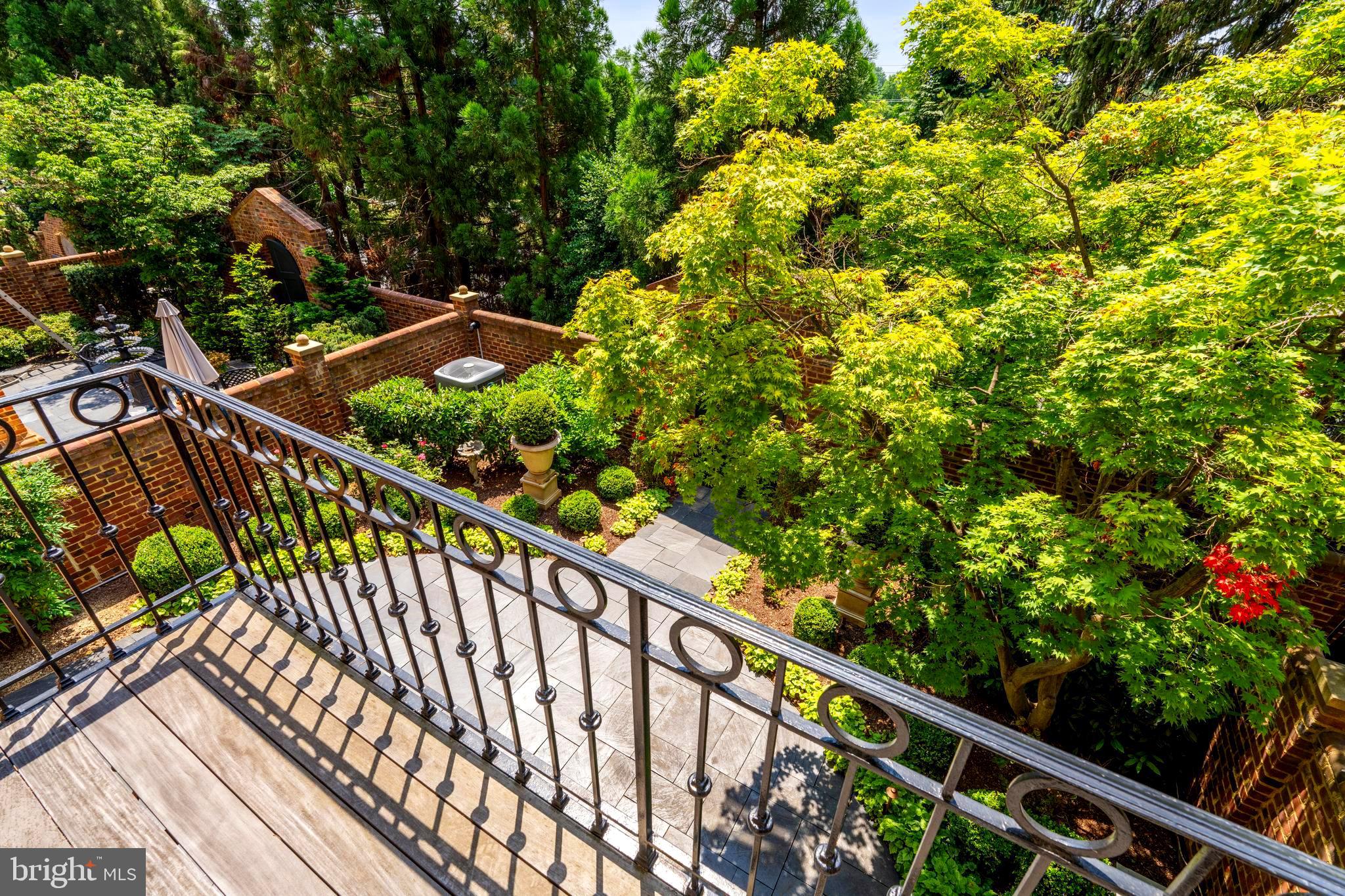 MERRYHILL - Residential