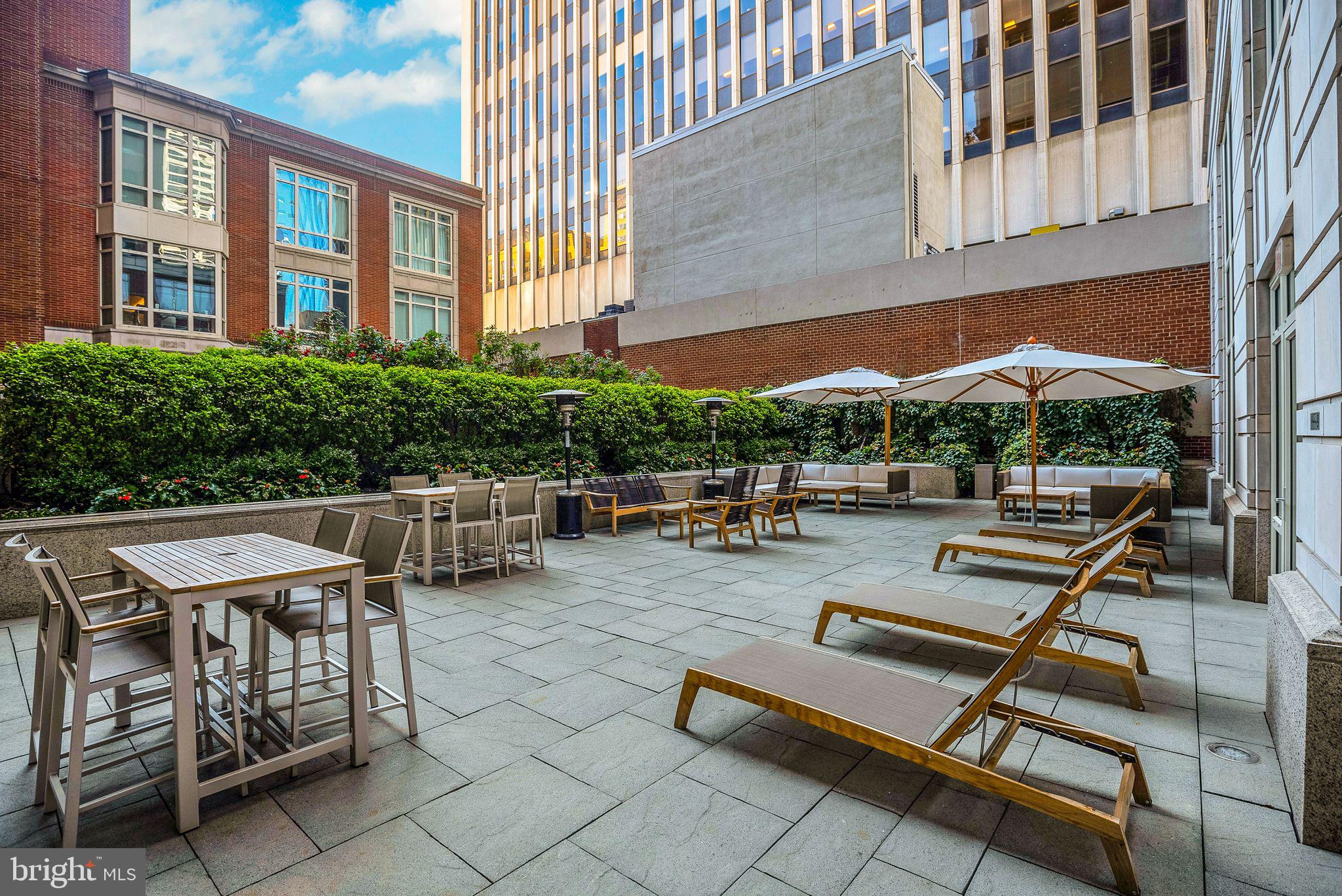 RITTENHOUSE SQUARE - Residential