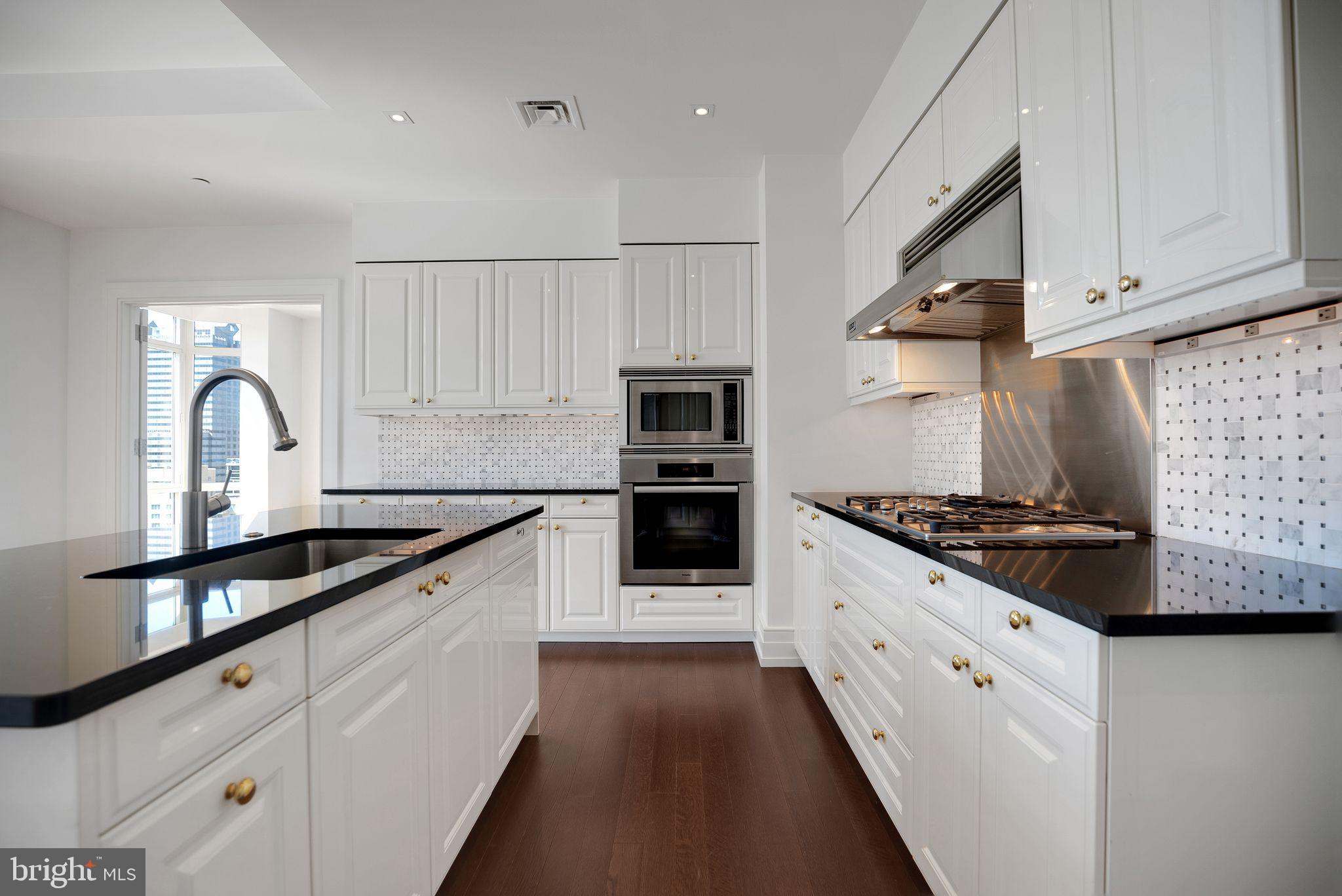 RITTENHOUSE SQUARE - Residential