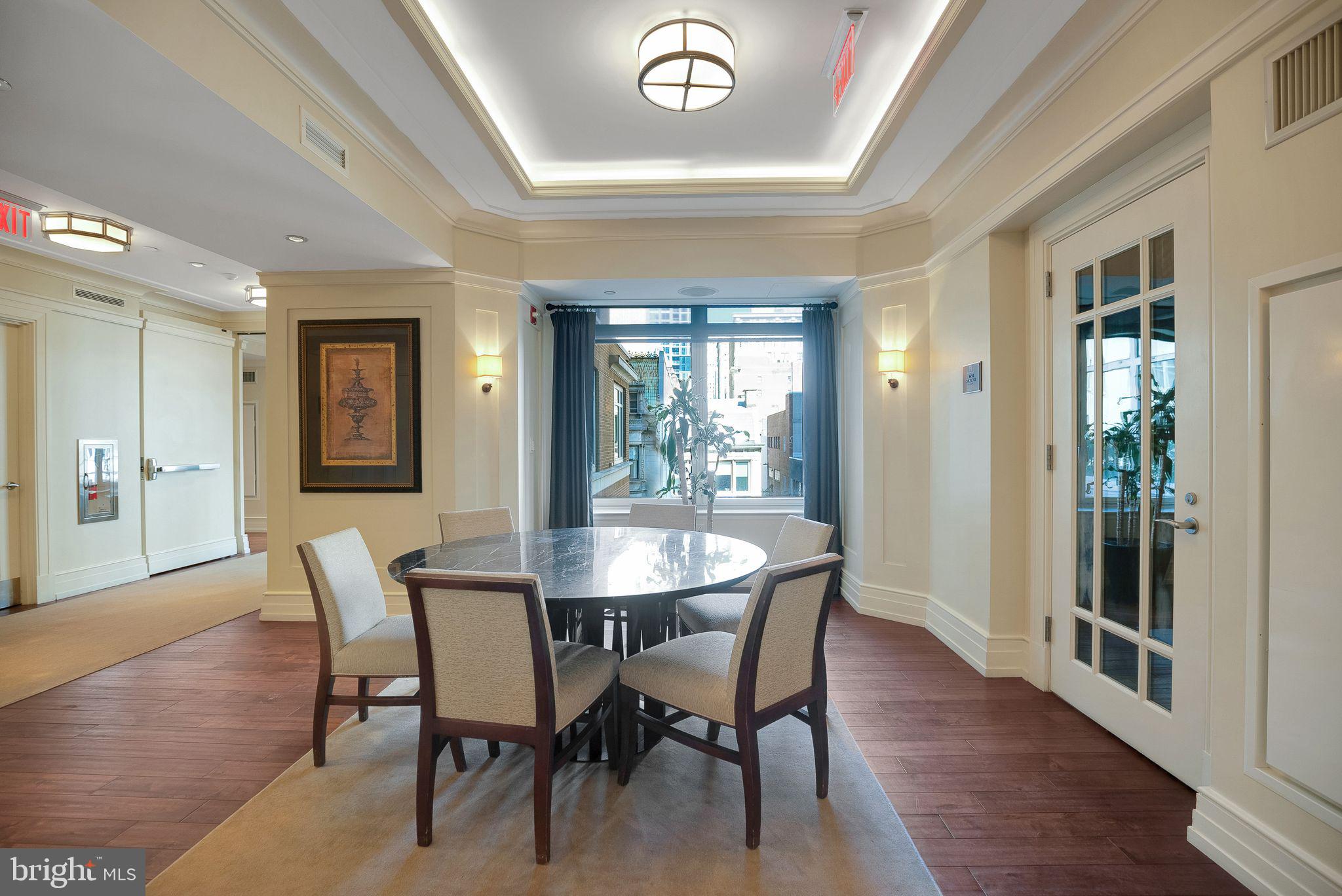 RITTENHOUSE SQUARE - Residential