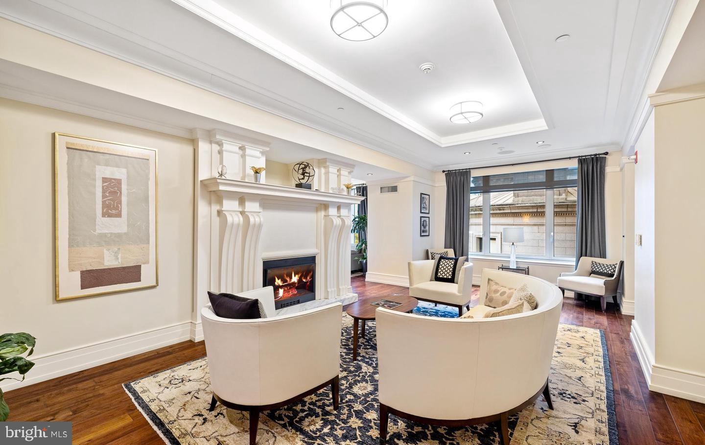 RITTENHOUSE SQUARE - Residential
