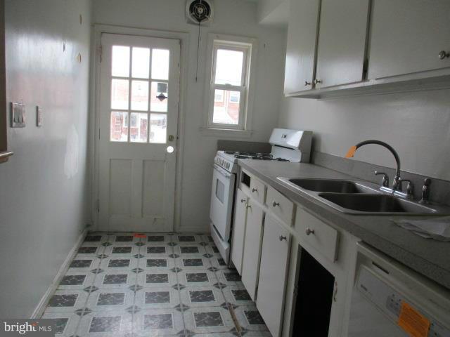 GRAY MANOR HOMES - Residential