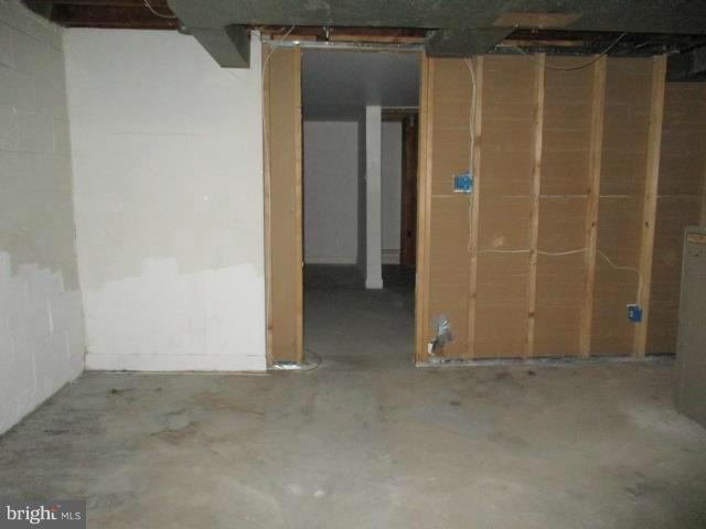 GRAY MANOR HOMES - Residential