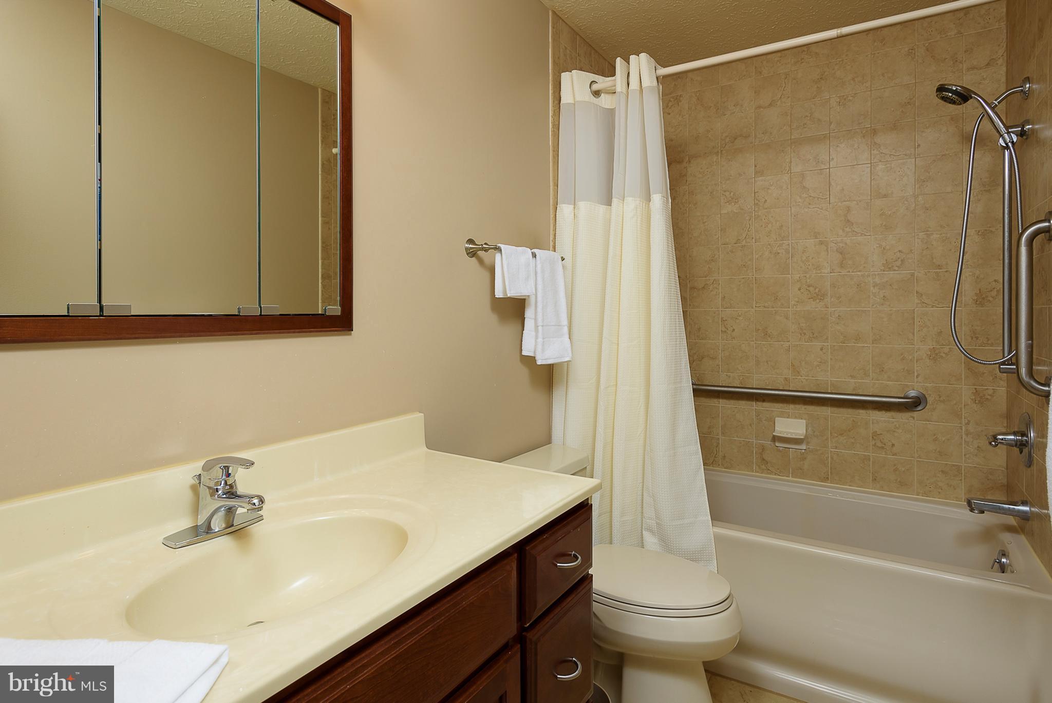 BELAIR GREENS - Residential