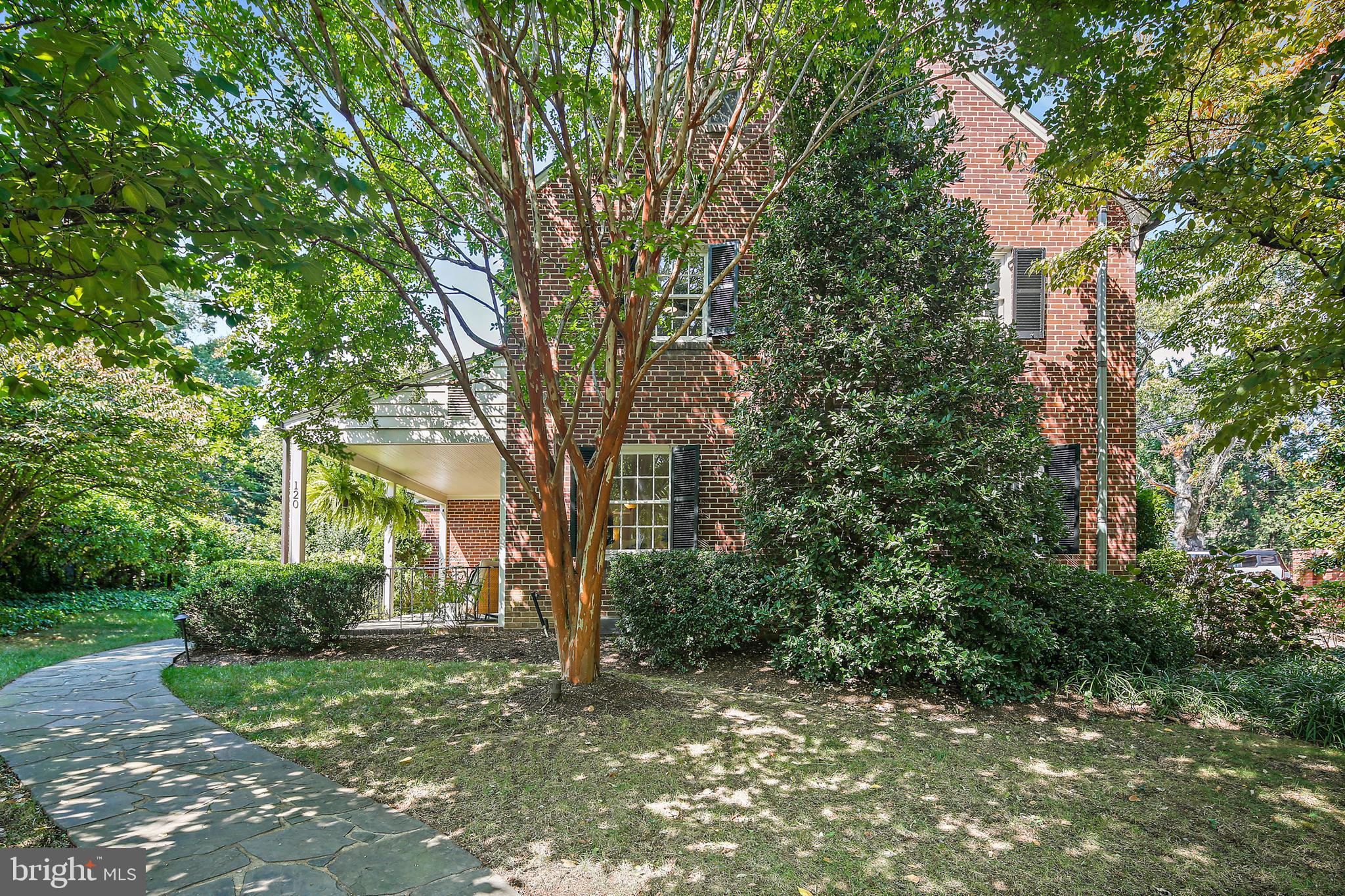 HOMELAND HISTORIC DISTRICT - Residential