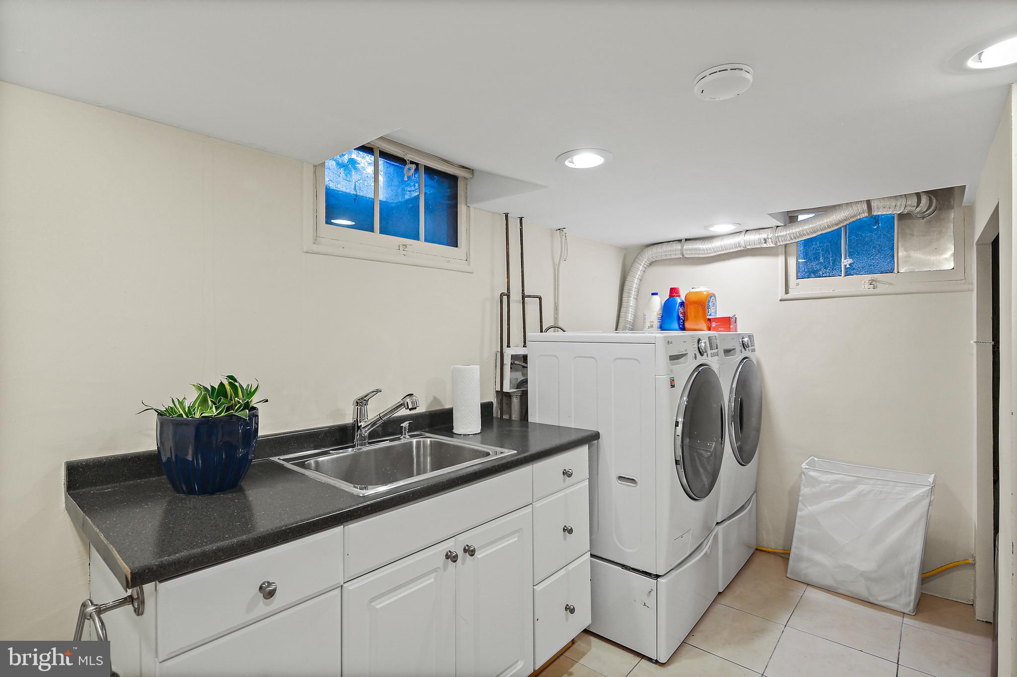 HOMELAND HISTORIC DISTRICT - Residential