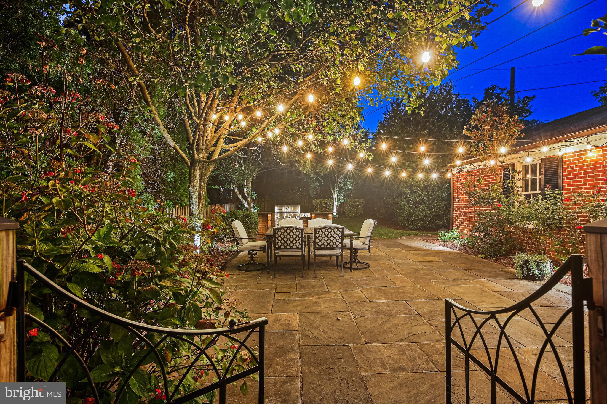 HOMELAND HISTORIC DISTRICT - Residential