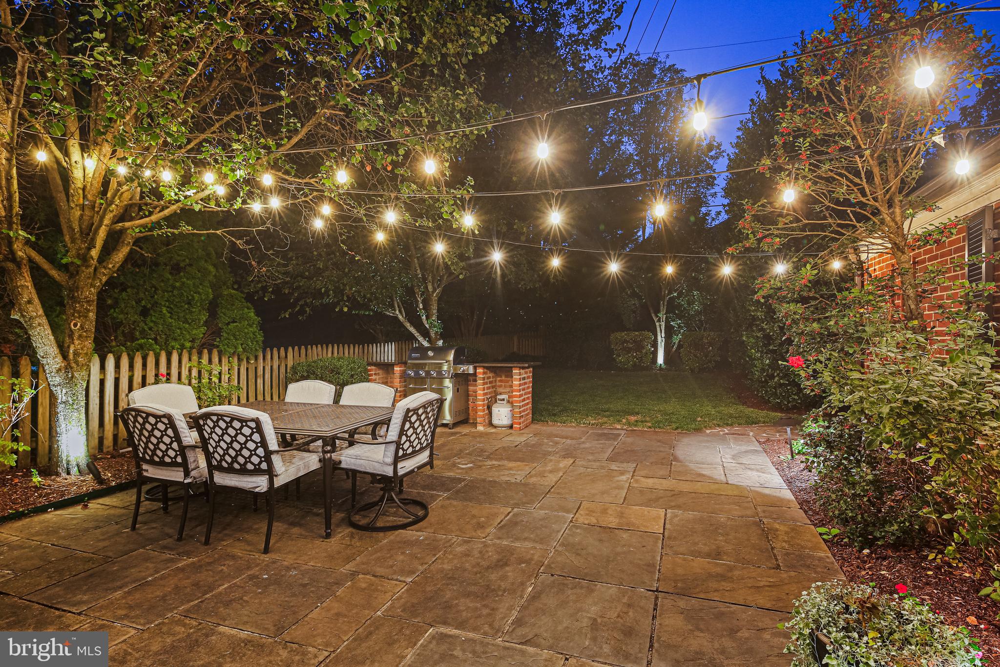 HOMELAND HISTORIC DISTRICT - Residential