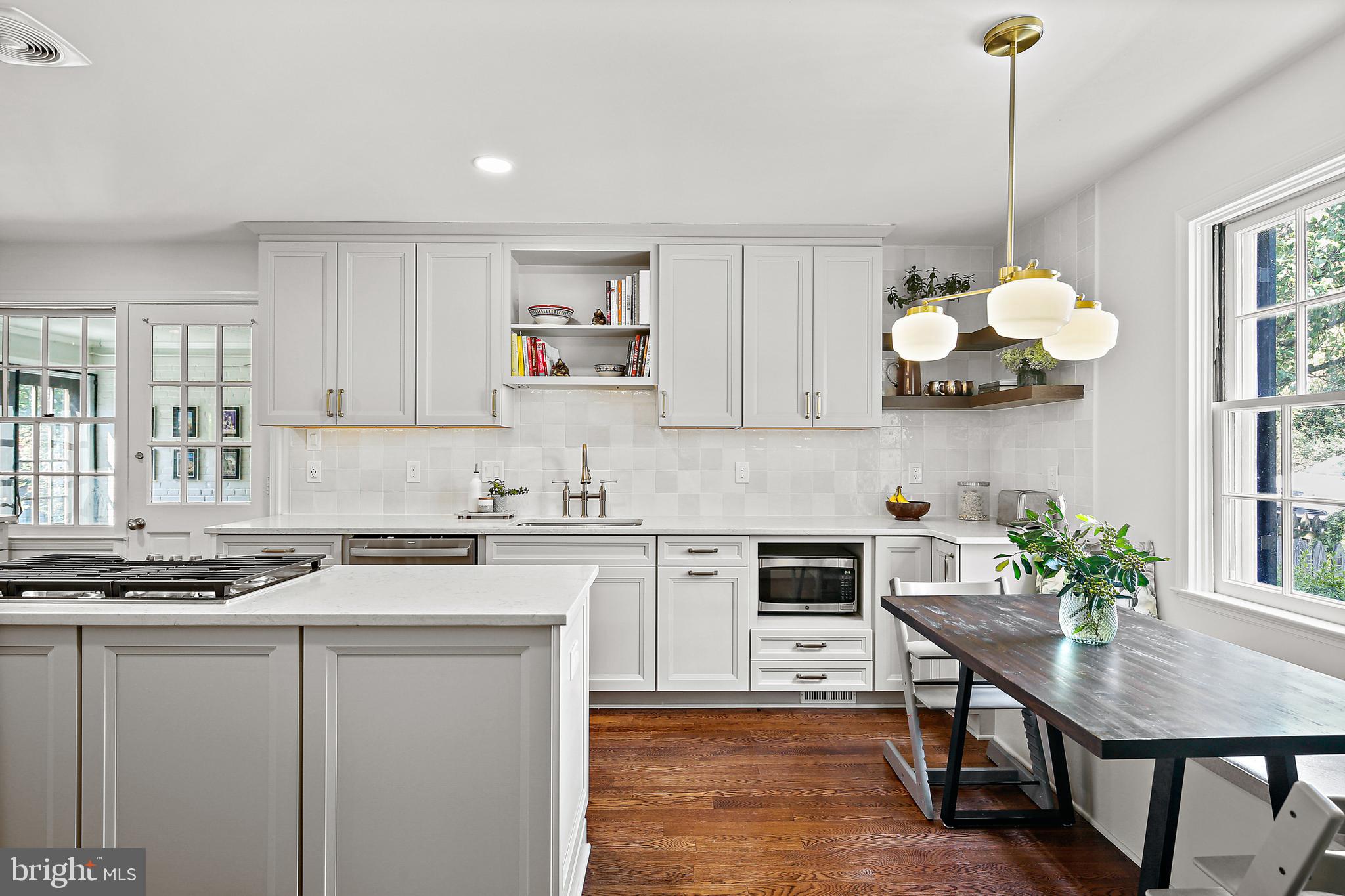 HOMELAND HISTORIC DISTRICT - Residential