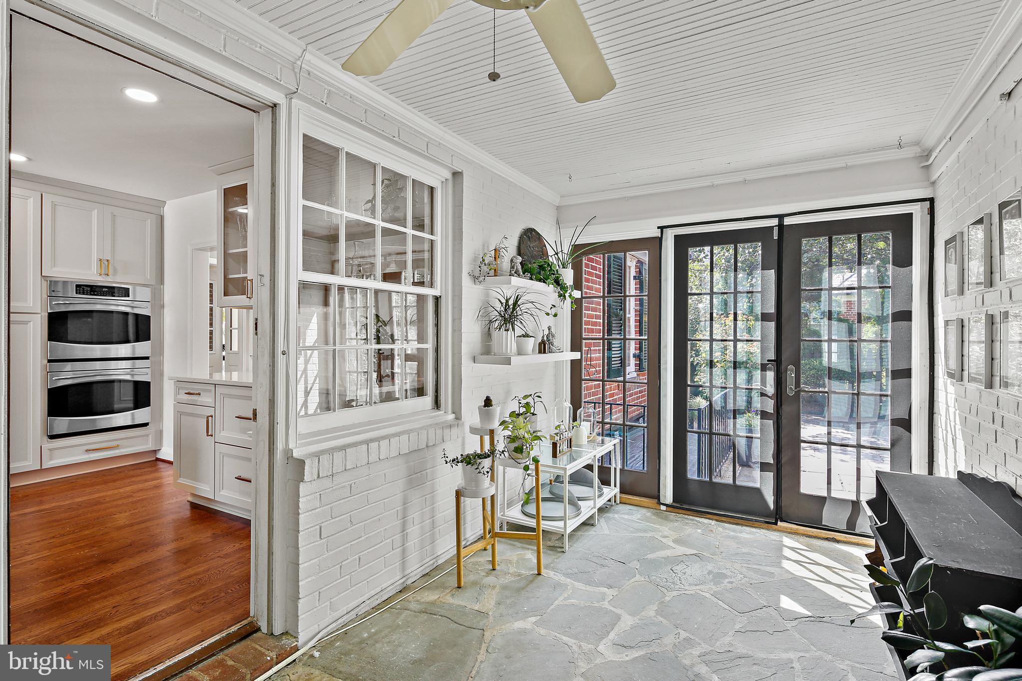 HOMELAND HISTORIC DISTRICT - Residential