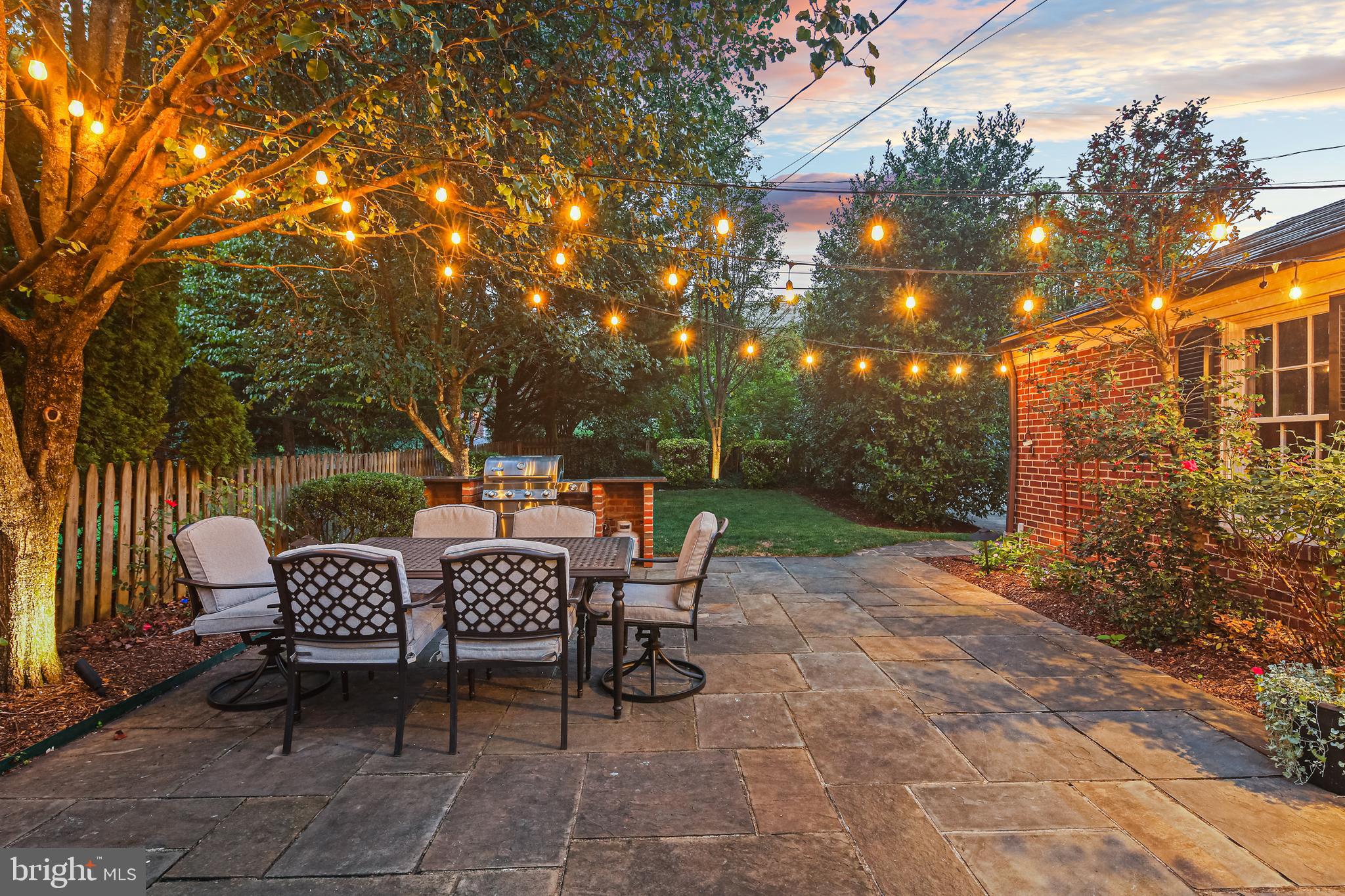 HOMELAND HISTORIC DISTRICT - Residential