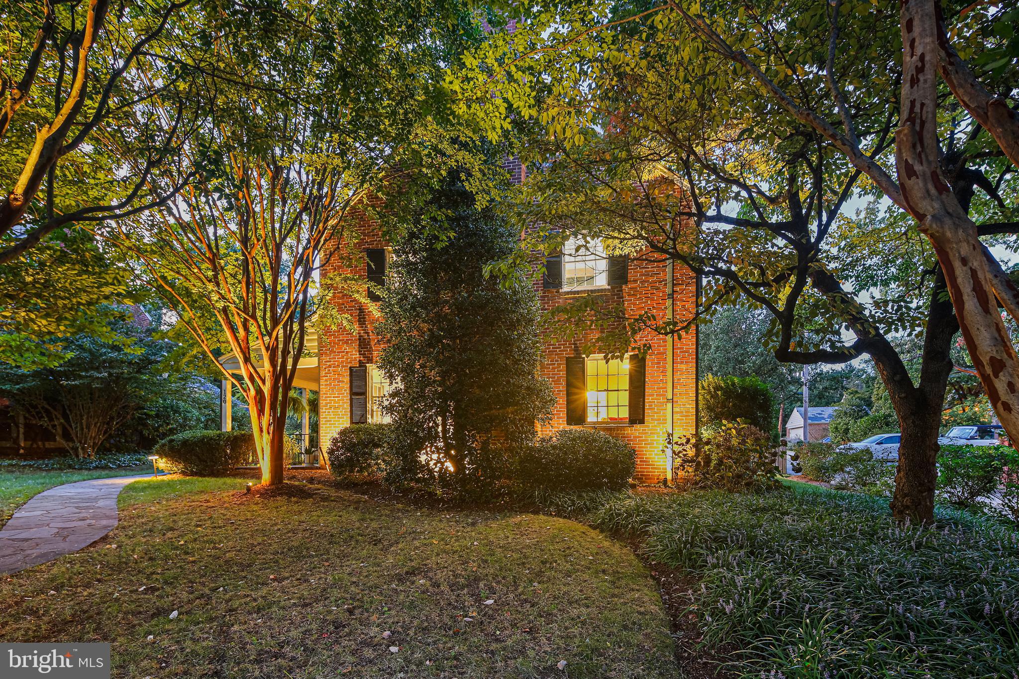 HOMELAND HISTORIC DISTRICT - Residential