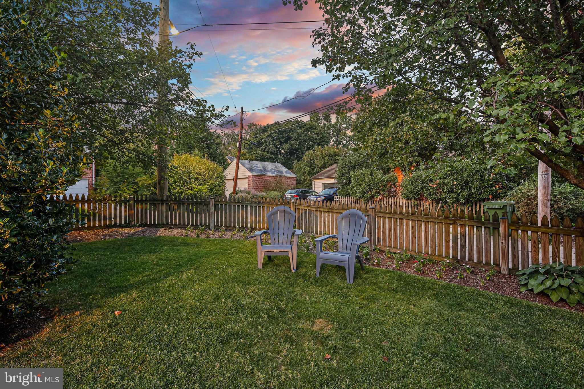 HOMELAND HISTORIC DISTRICT - Residential