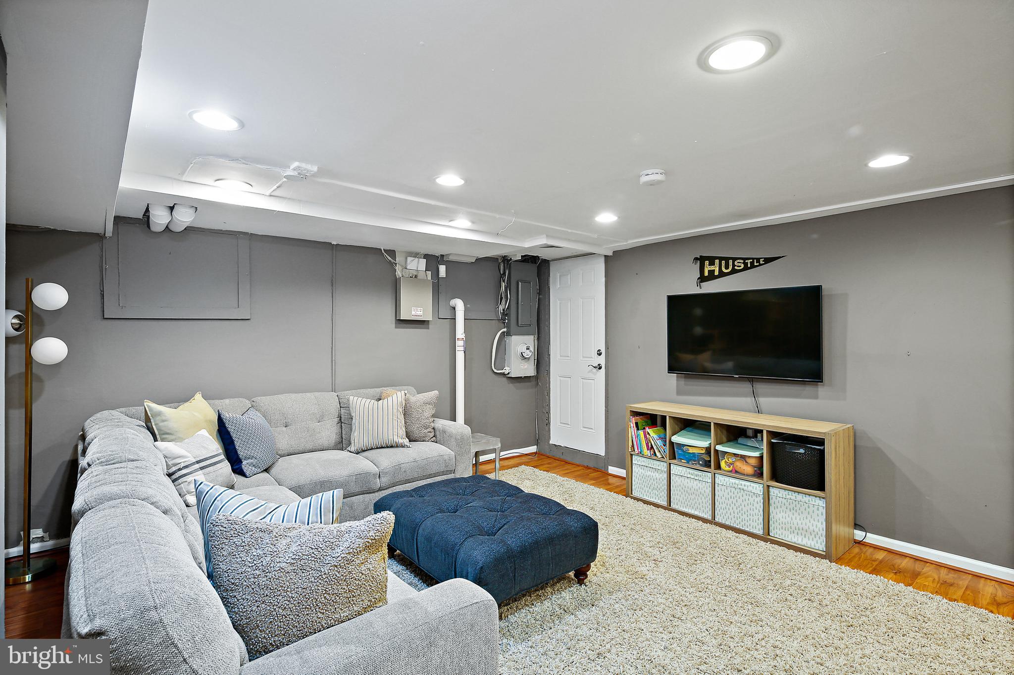 HOMELAND HISTORIC DISTRICT - Residential