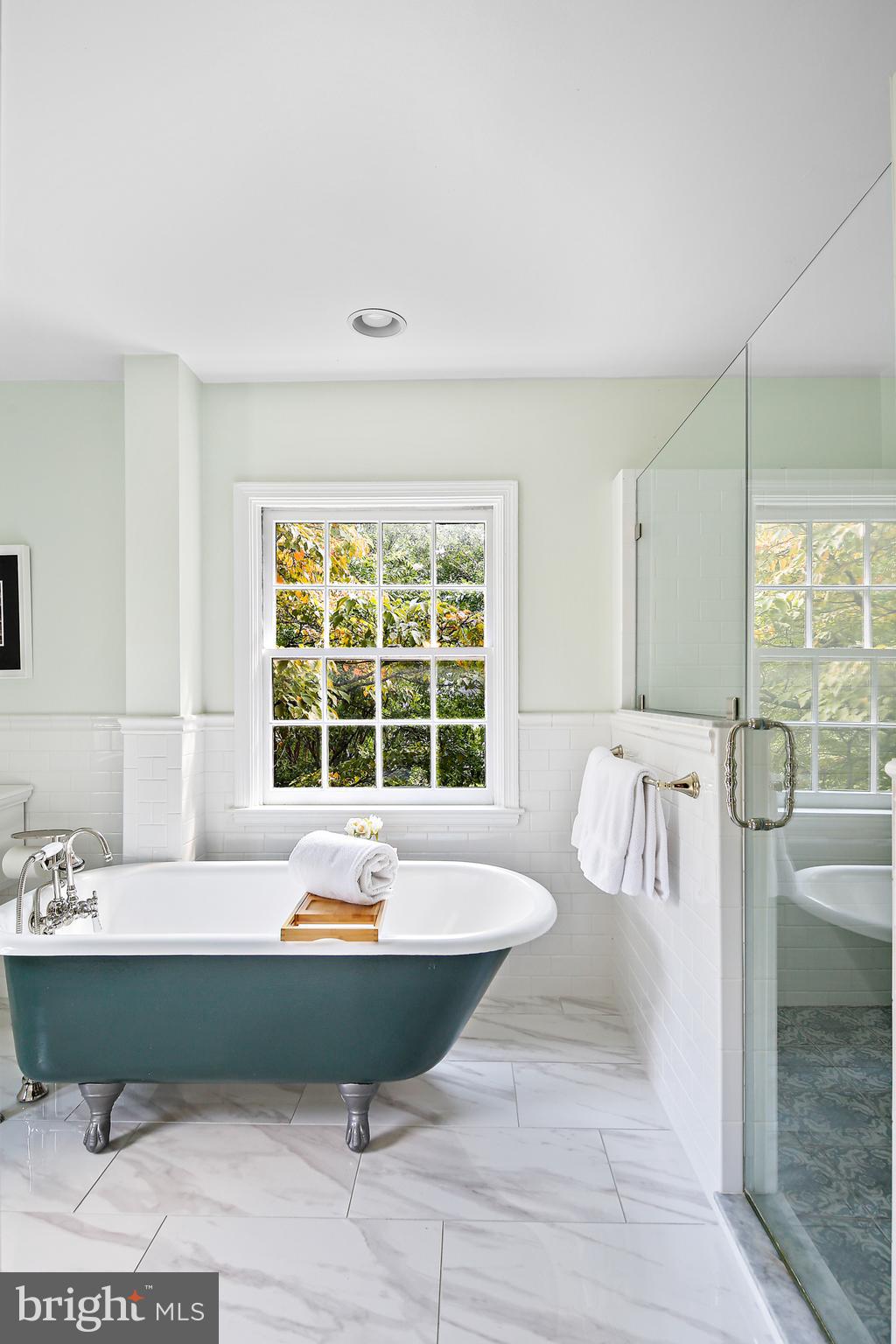 HOMELAND HISTORIC DISTRICT - Residential