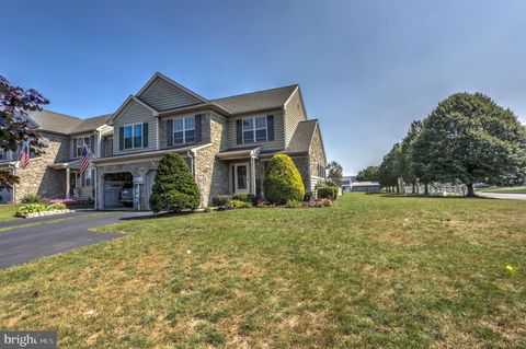 Photo of 173 Bridle Path, New Holland, PA 17557 (MLS # PALA2056938)