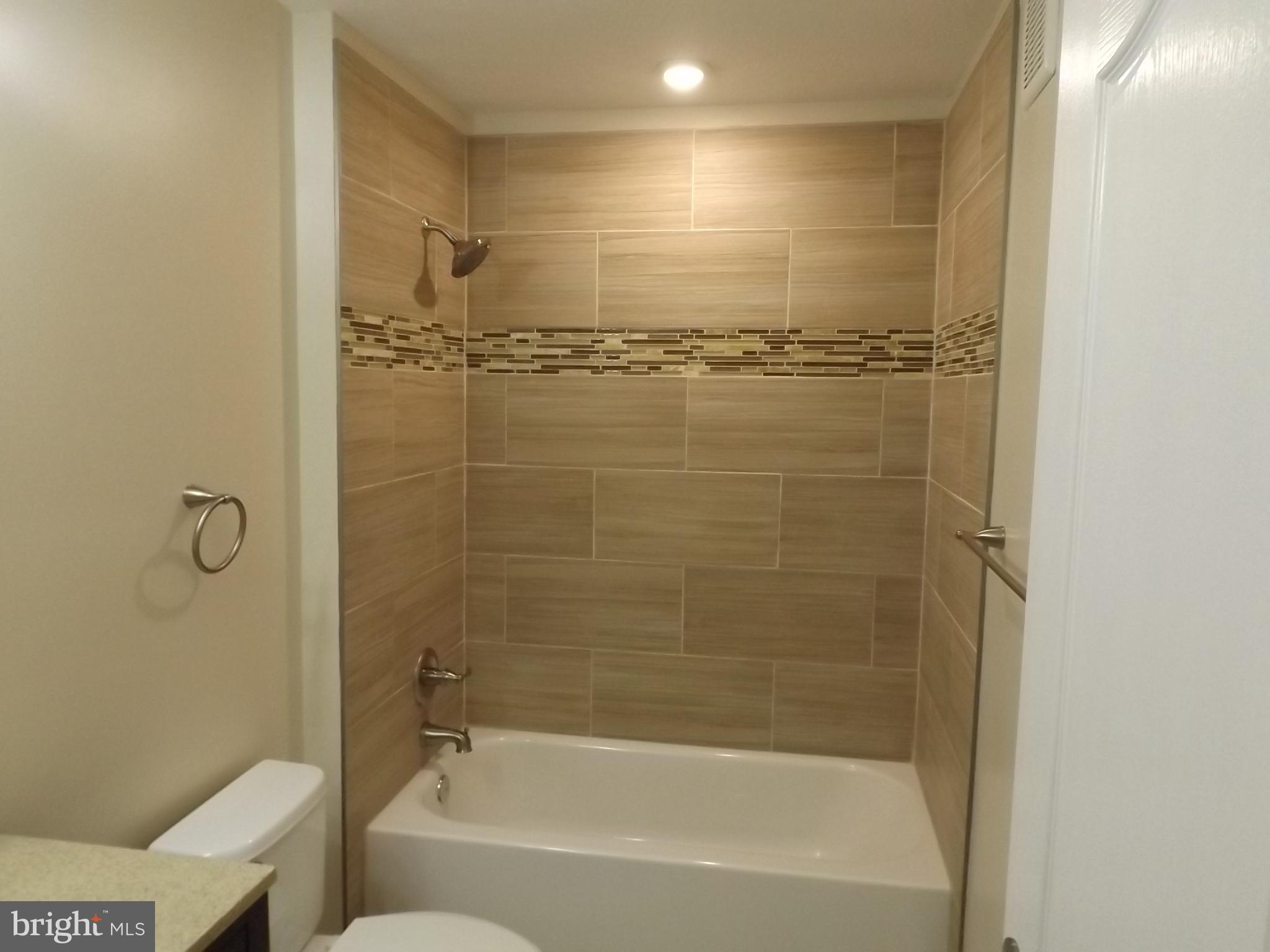 8911 TOWN CENTER CIRCLE 4-208