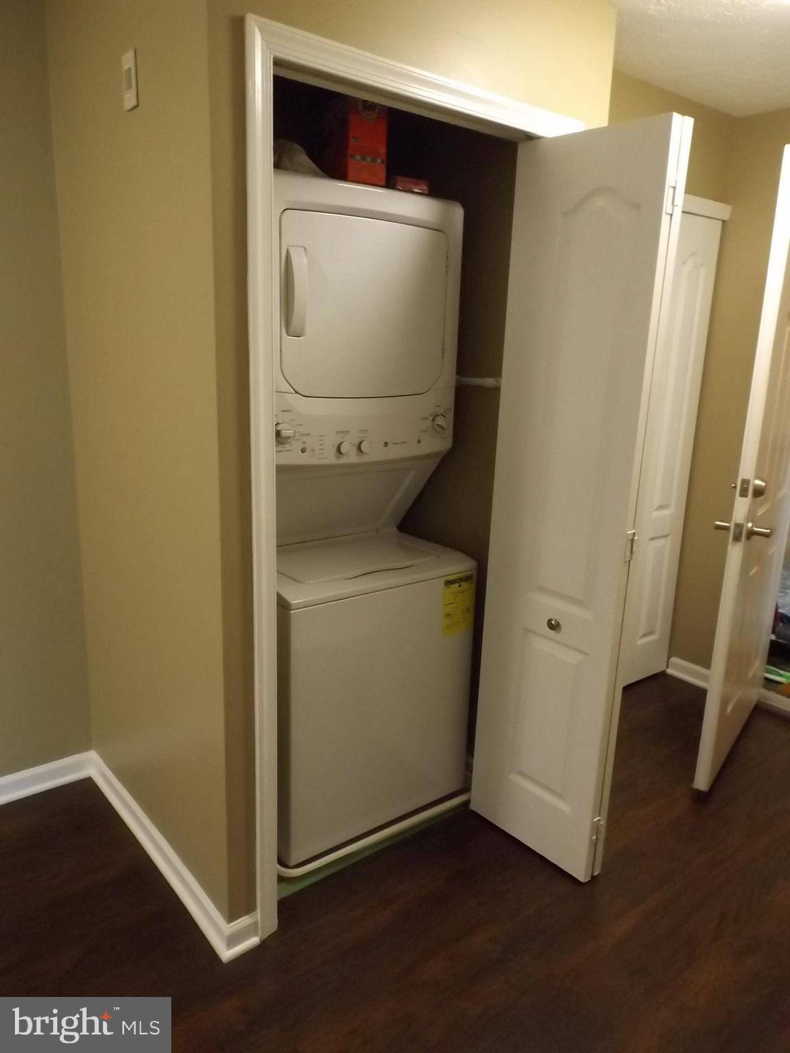 LARGO TOWN CENTER CONDOMINIUMS - Residential Lease