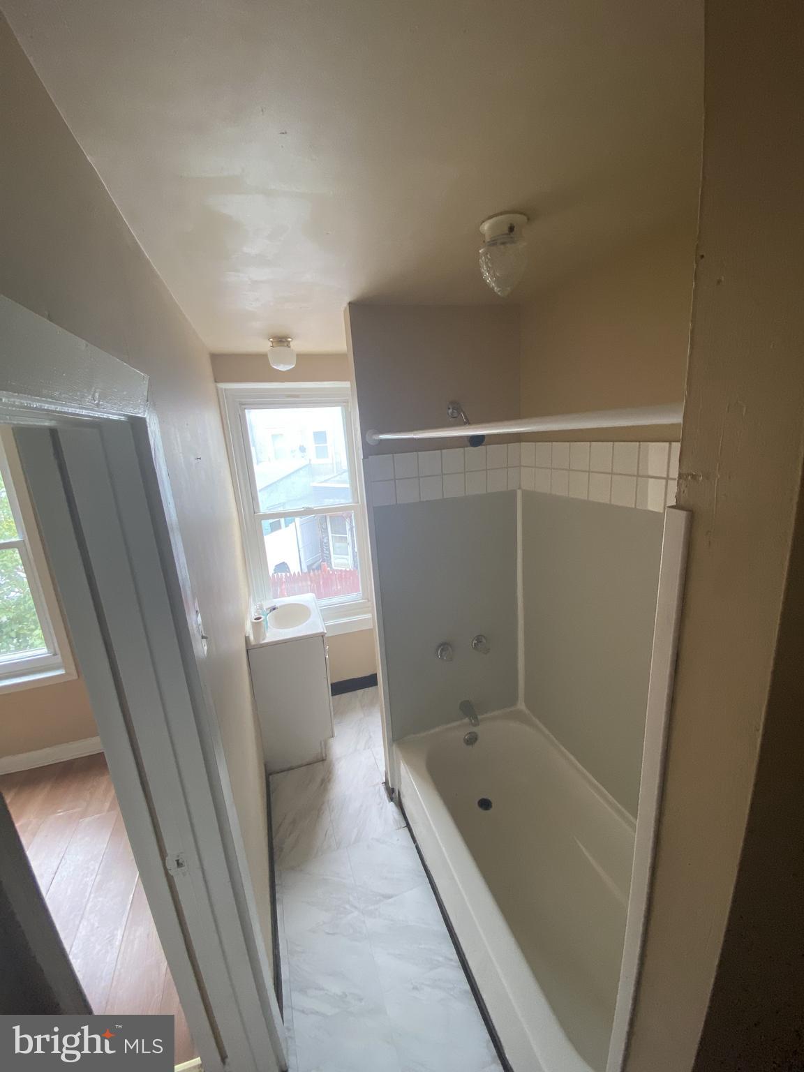 FRANKFORD - Residential