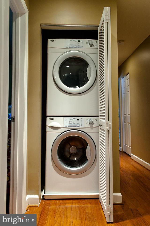 WEST VILLAGE OF SHIRLINGTON - Residential