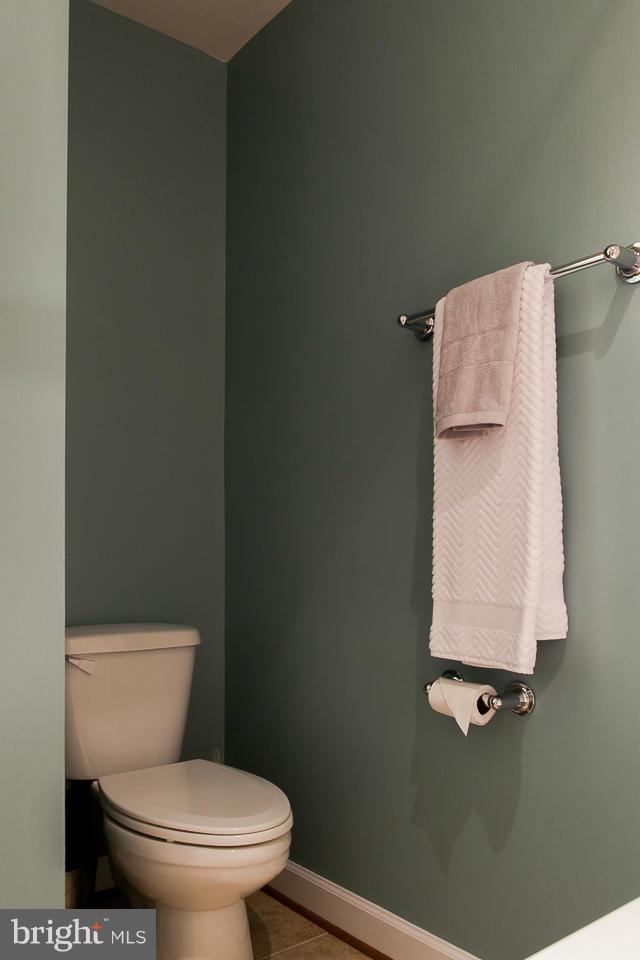 WEST VILLAGE OF SHIRLINGTON - Residential